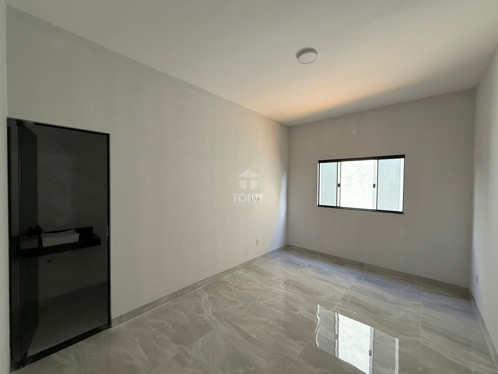 Casa à venda com 3 quartos, 1 suíte, 2 vagas e 107m² no Jardim Aureny III, Palmas (TO) — foto 9 de 18