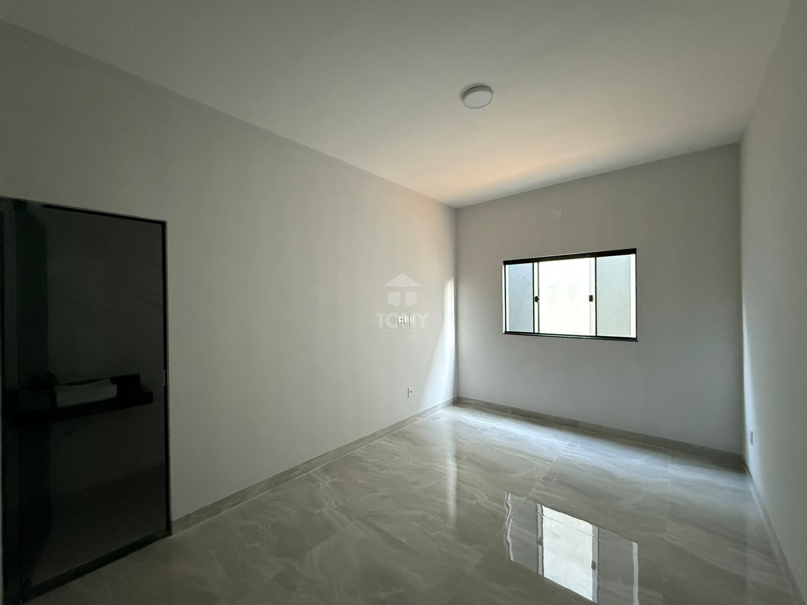 Casa à venda com 3 quartos, 1 suíte, 2 vagas e 107m² no Jardim Aureny III, Palmas (TO) — foto 13 de 18