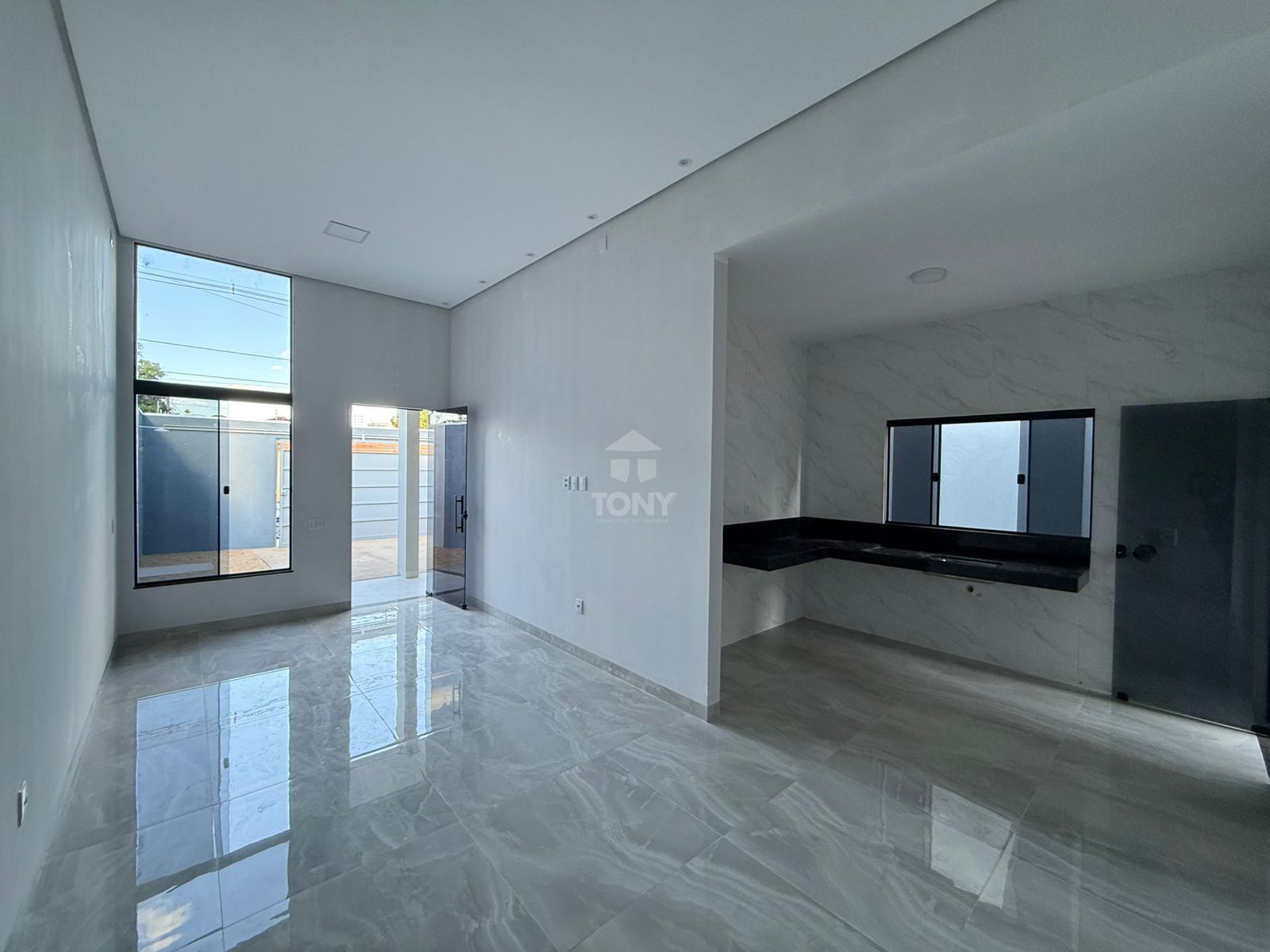 Casa à venda com 3 quartos, 1 suíte, 2 vagas e 107m² no Jardim Aureny III, Palmas (TO) — foto 17 de 18