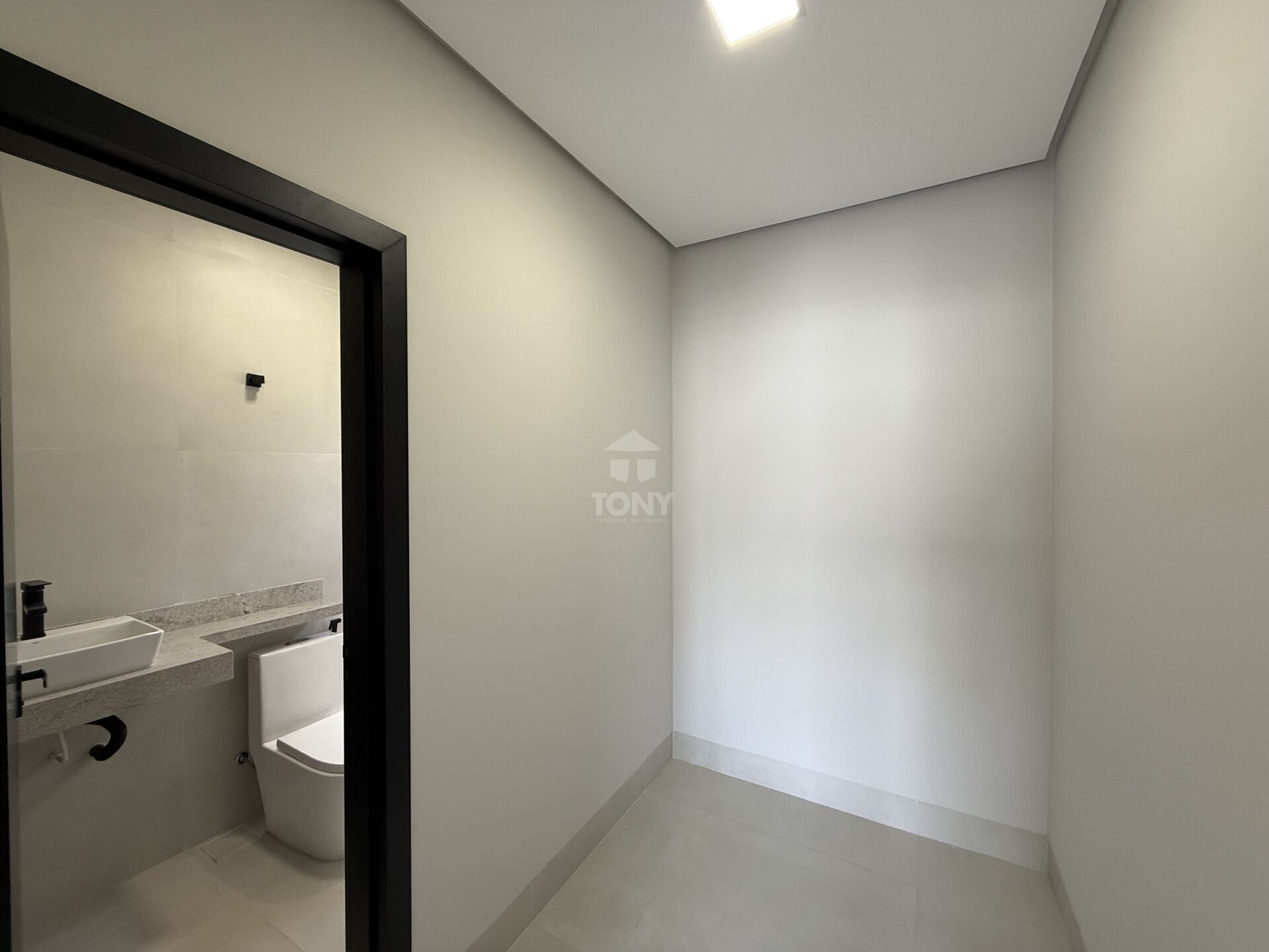 Casa à venda com 3 quartos, 2 suítes, 4 vagas e 167m² no Plano Diretor Sul, Palmas (TO) — foto 11 de 19