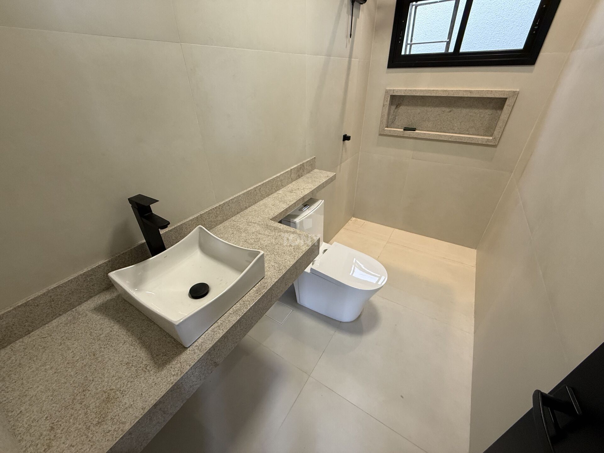 Casa à venda com 3 quartos, 2 suítes, 4 vagas e 167m² no Plano Diretor Sul, Palmas (TO) — foto 7 de 19