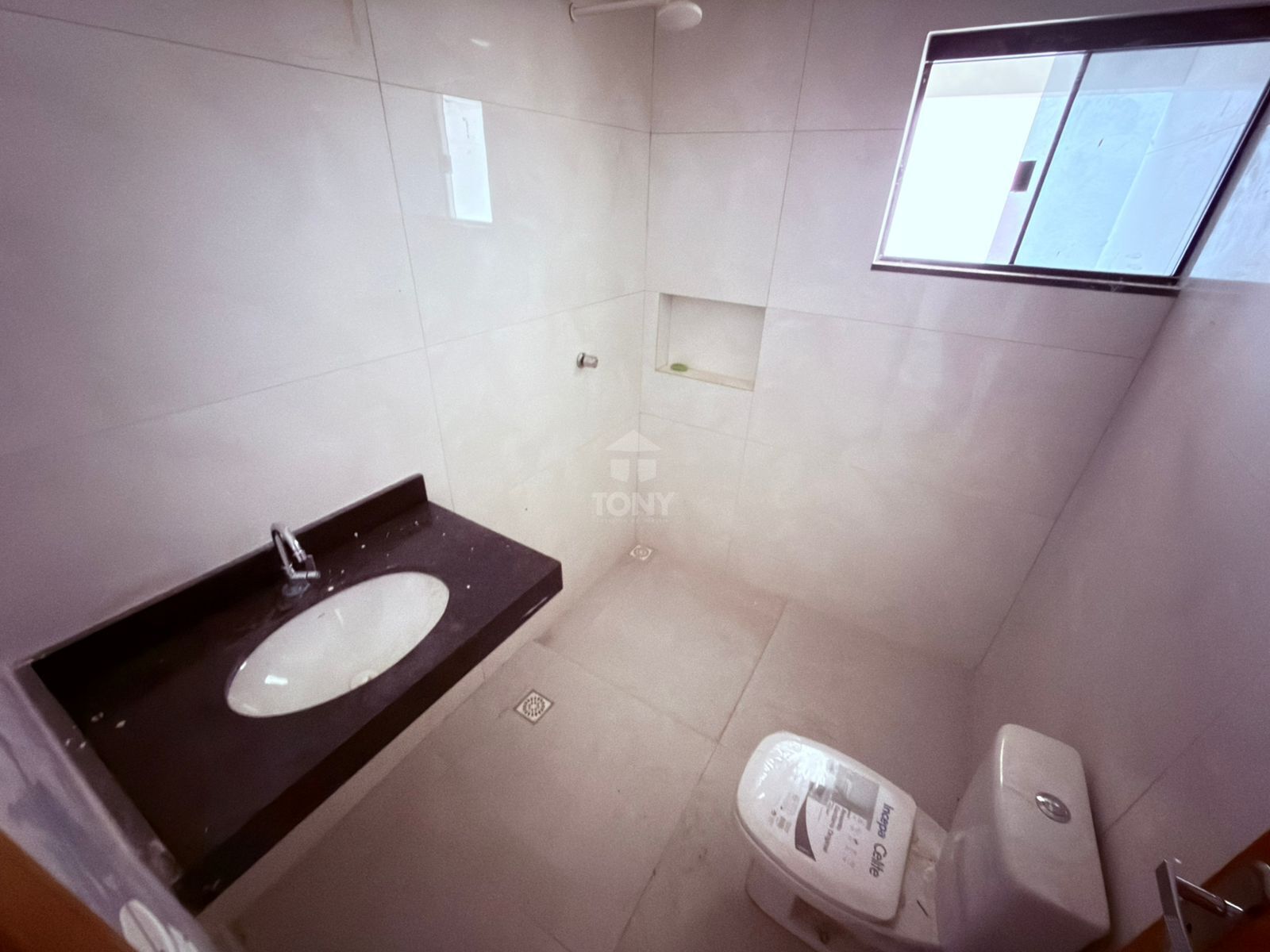 Casa à venda com 2 quartos, 1 suíte, 2 vagas e 84m² no Plano Diretor Sul, Palmas (TO) — foto 6 de 9
