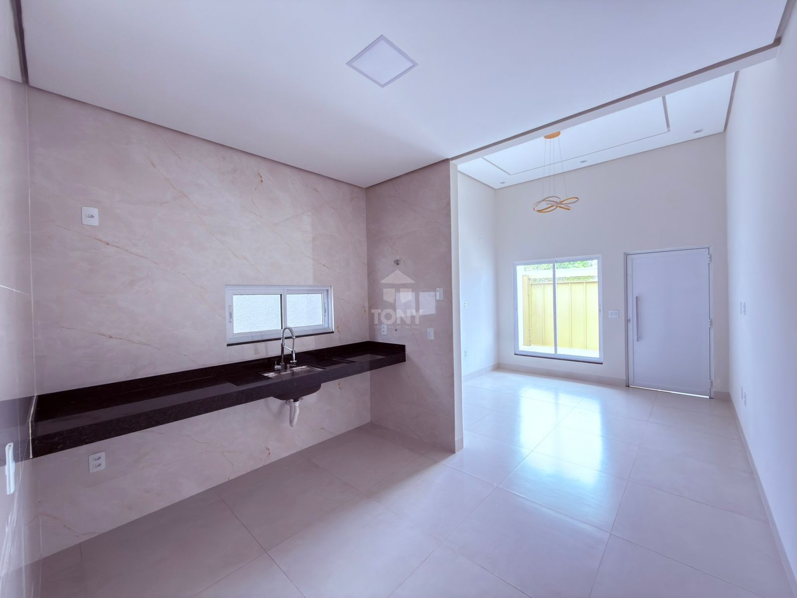 Casa à venda com 2 quartos, 1 suíte, 1 vaga e 75m² no Plano Diretor Sul, Palmas (TO) — foto 4 de 15