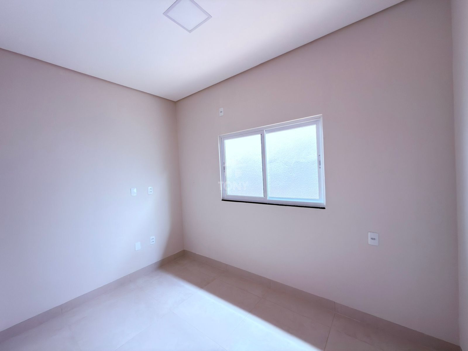 Casa à venda com 2 quartos, 1 suíte, 1 vaga e 75m² no Plano Diretor Sul, Palmas (TO) — foto 8 de 15