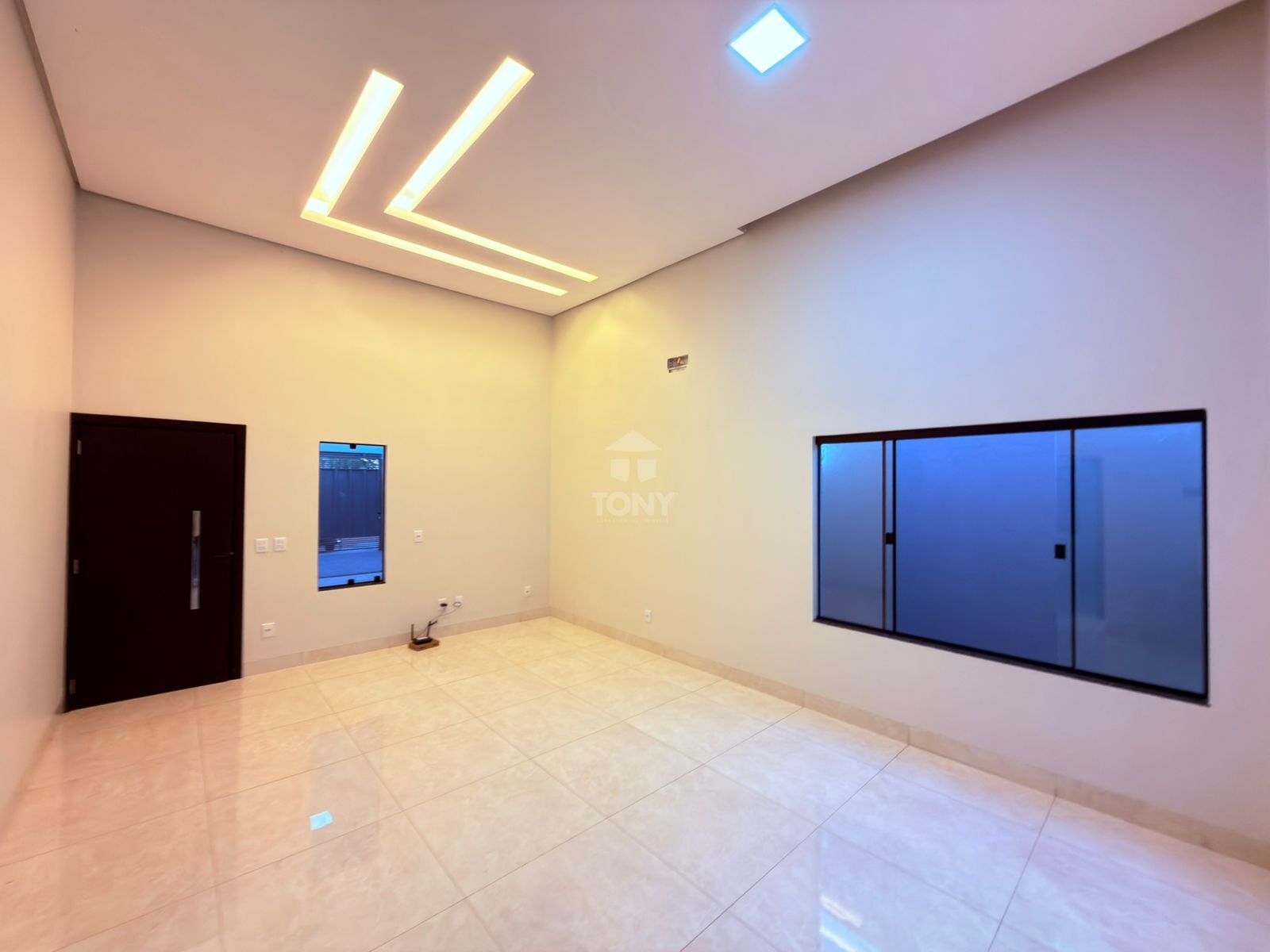 Casa à venda com 3 quartos, 2 suítes, 4 vagas e 159m² no Plano Diretor Sul, Palmas (TO) — foto 7 de 13