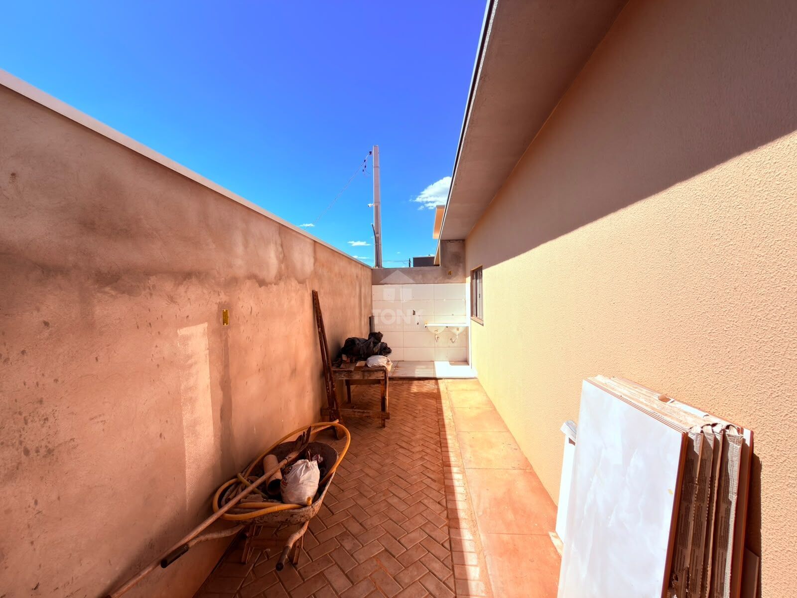 Casa à venda com 3 quartos, 1 suíte, 1 vaga e 74m² no Plano Diretor Norte, Palmas (TO) — foto 4 de 18