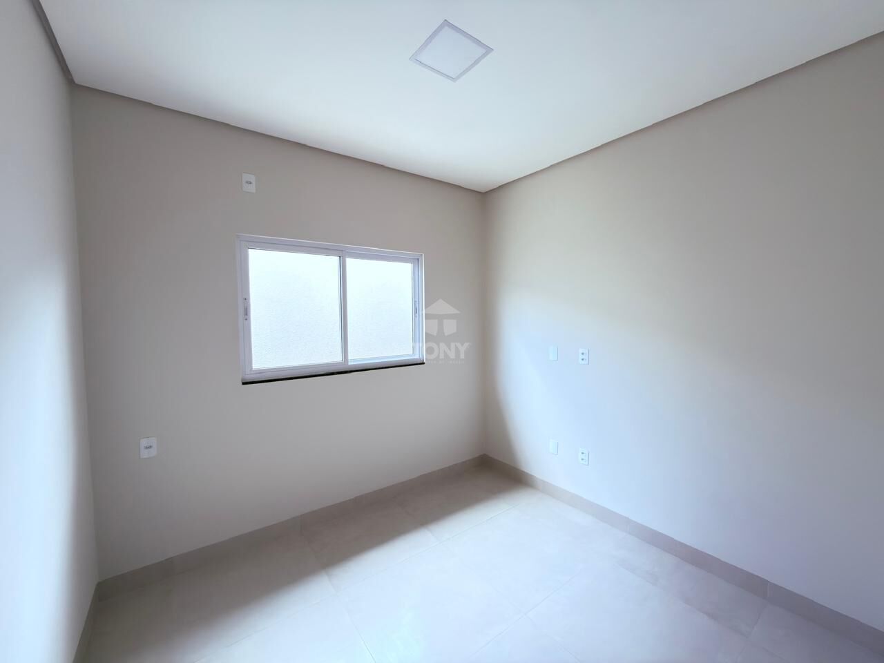 Casa à venda com 3 quartos, 1 suíte, 2 vagas e 100m² no Plano Diretor Sul, Palmas (TO) — foto 12 de 15
