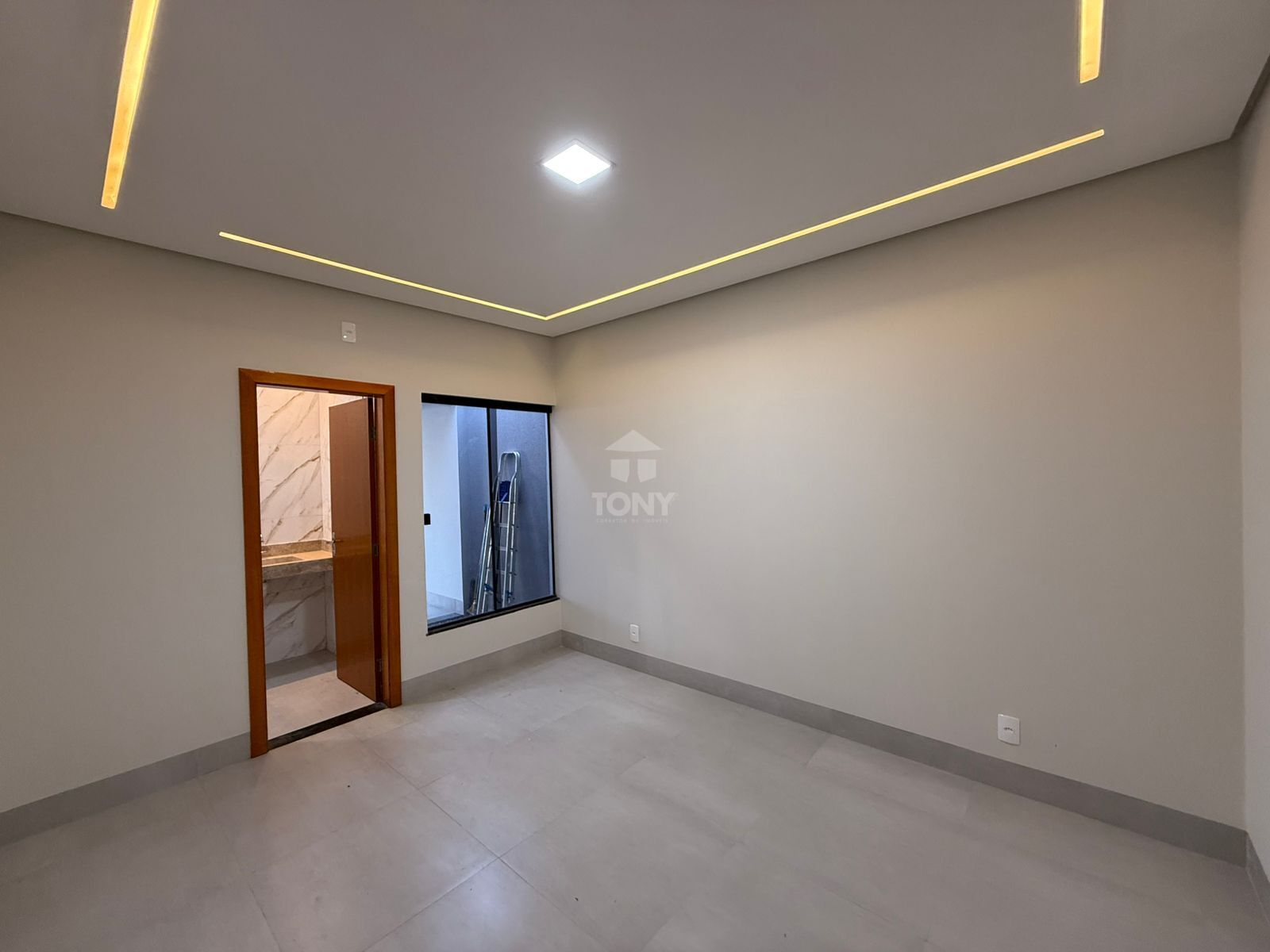 Casa à venda com 3 quartos, 1 suíte, 2 vagas e 125m² no Plano Diretor Sul, Palmas (TO) — foto 11 de 13