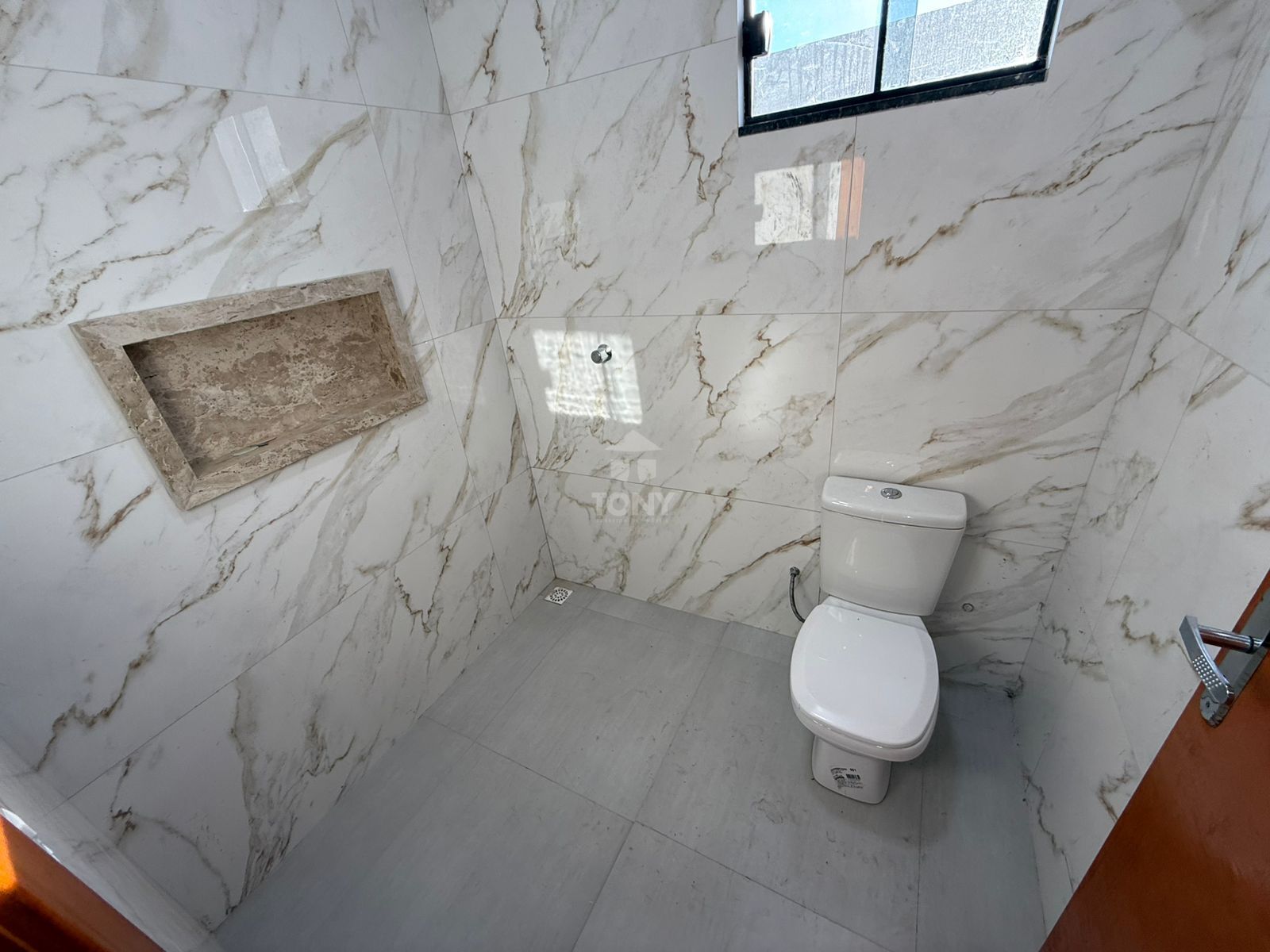 Casa à venda com 3 quartos, 1 suíte, 2 vagas e 125m² no Plano Diretor Sul, Palmas (TO) — foto 8 de 13