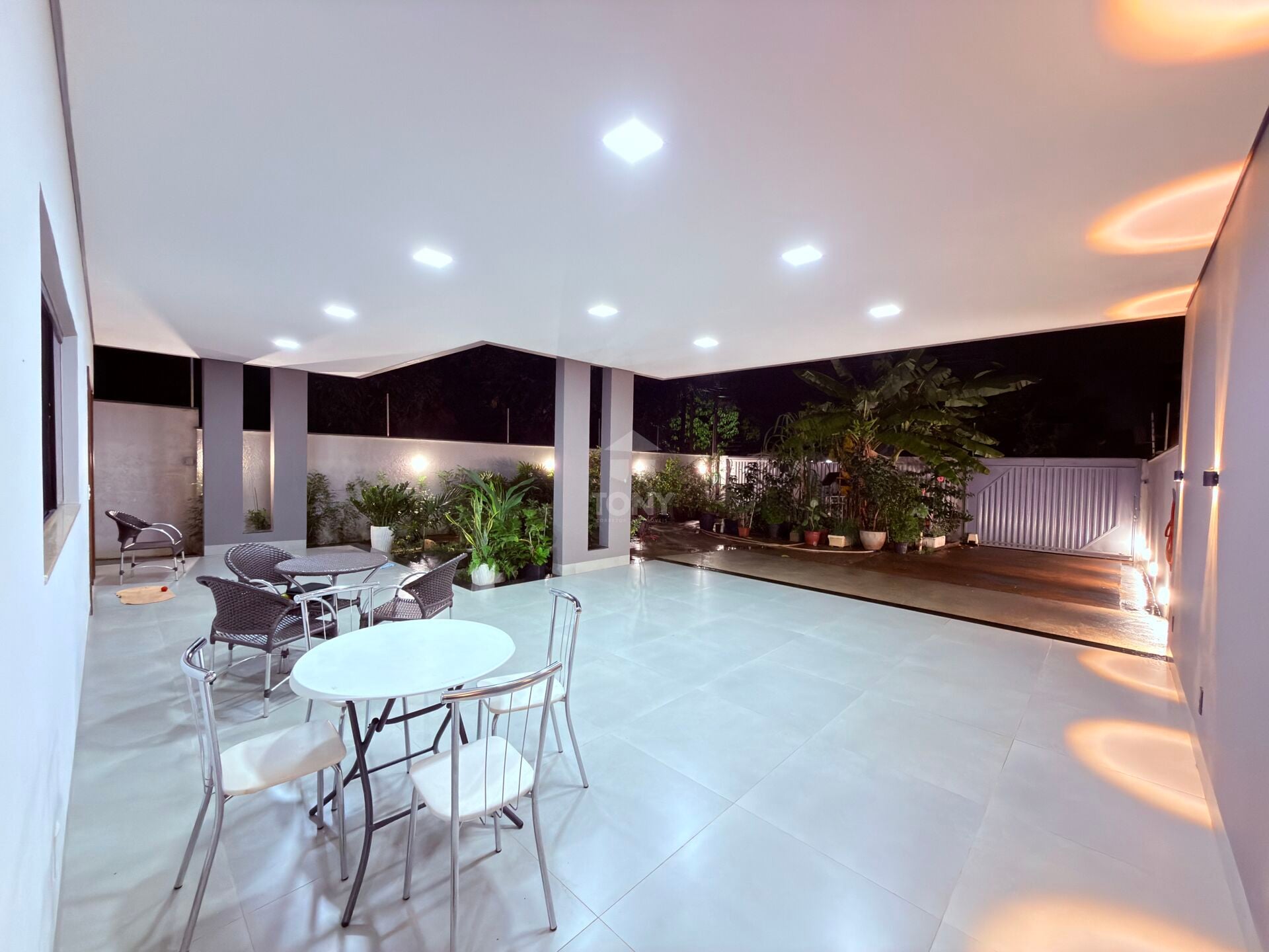 Casa à venda com 4 quartos, 1 suíte, 5 vagas e 259m² no Plano Diretor Sul, Palmas (TO) — foto 10 de 30