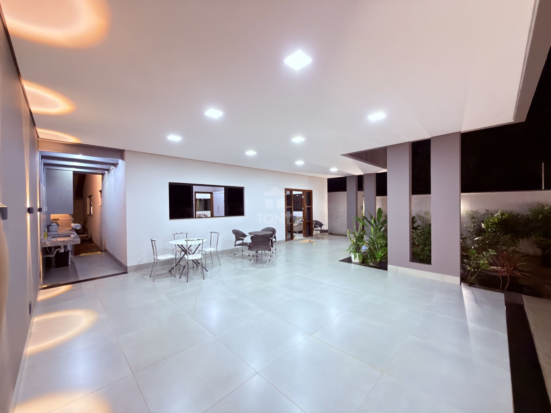 Casa à venda com 4 quartos, 1 suíte, 5 vagas e 259m² no Plano Diretor Sul, Palmas (TO) — foto 12 de 30