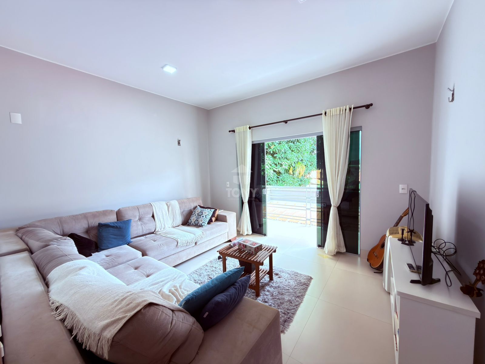 Casa à venda com 4 quartos, 1 suíte, 5 vagas e 259m² no Plano Diretor Sul, Palmas (TO) — foto 14 de 30