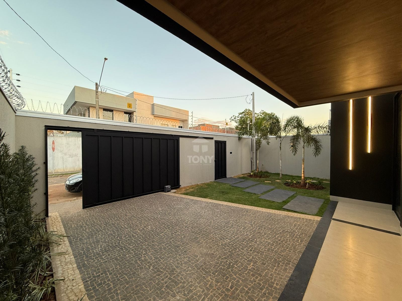 Casa à venda com 3 quartos, 3 suítes, 4 vagas e 207m² no Plano Diretor Sul, Palmas (TO) — foto 7 de 30