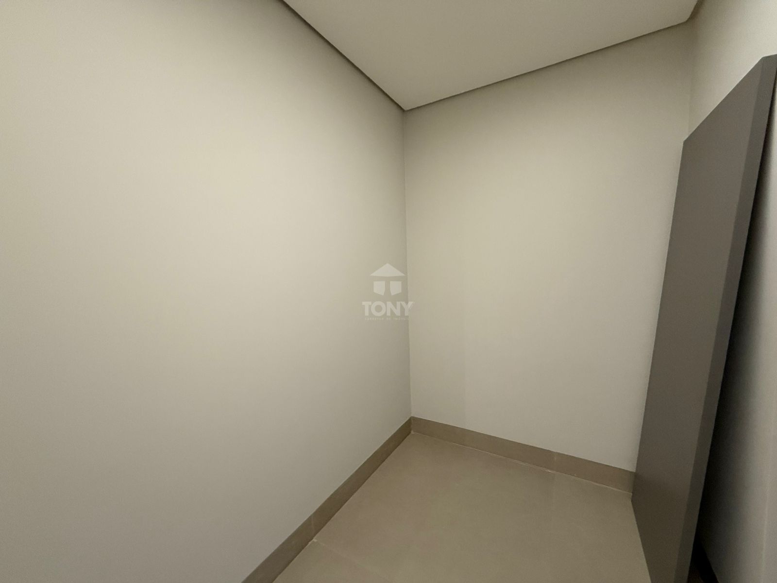 Casa à venda com 3 quartos, 3 suítes, 4 vagas e 207m² no Plano Diretor Sul, Palmas (TO) — foto 26 de 30