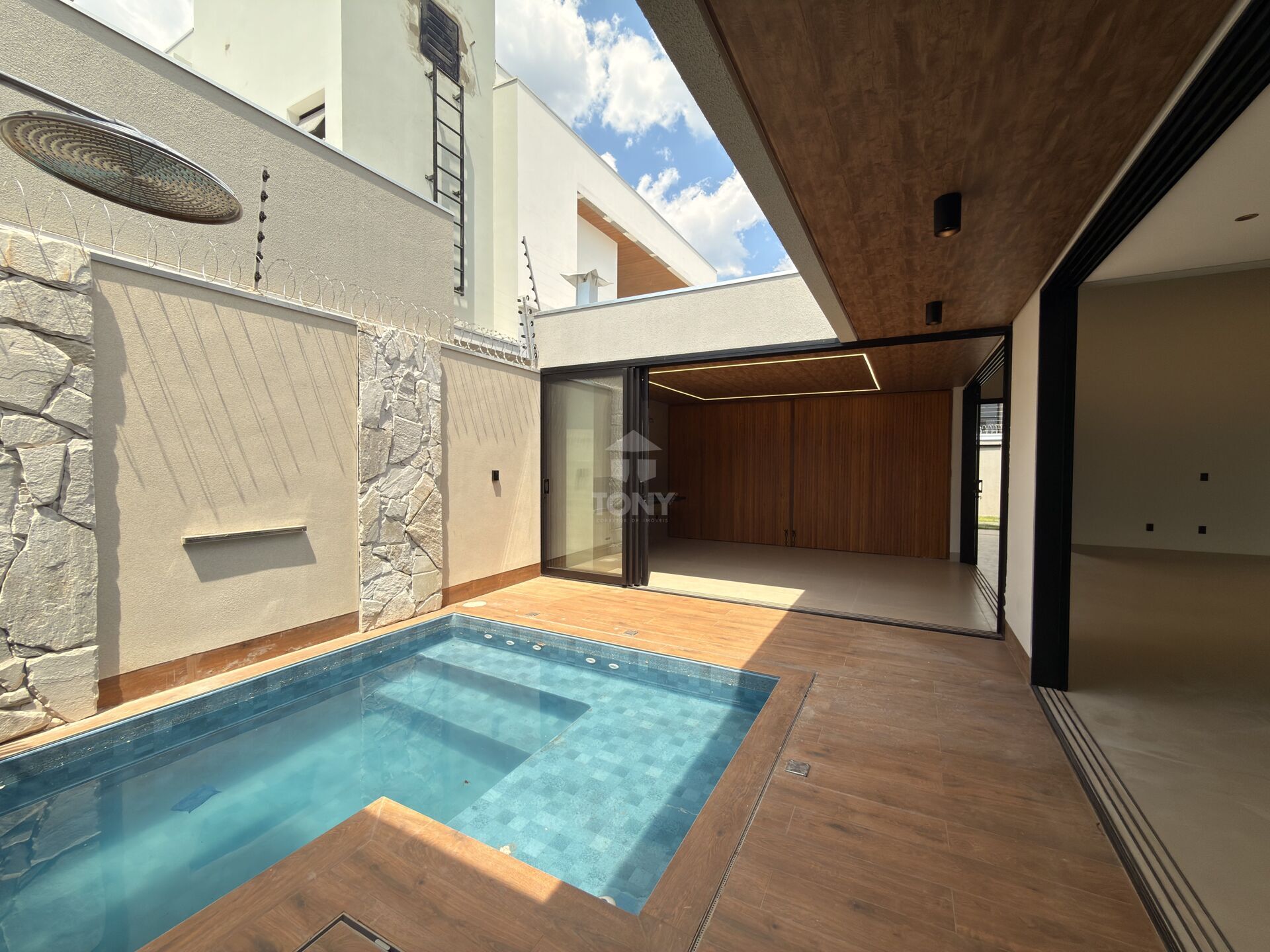 Casa à venda com 3 quartos, 3 suítes, 4 vagas e 207m² no Plano Diretor Sul, Palmas (TO) — foto 30 de 30