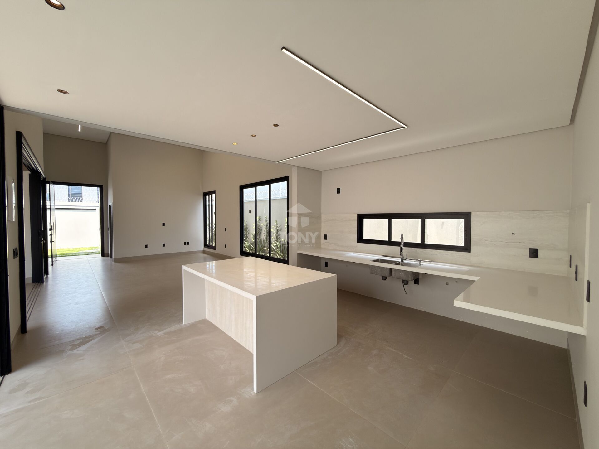 Casa à venda com 3 quartos, 3 suítes, 4 vagas e 207m² no Plano Diretor Sul, Palmas (TO) — foto 27 de 30