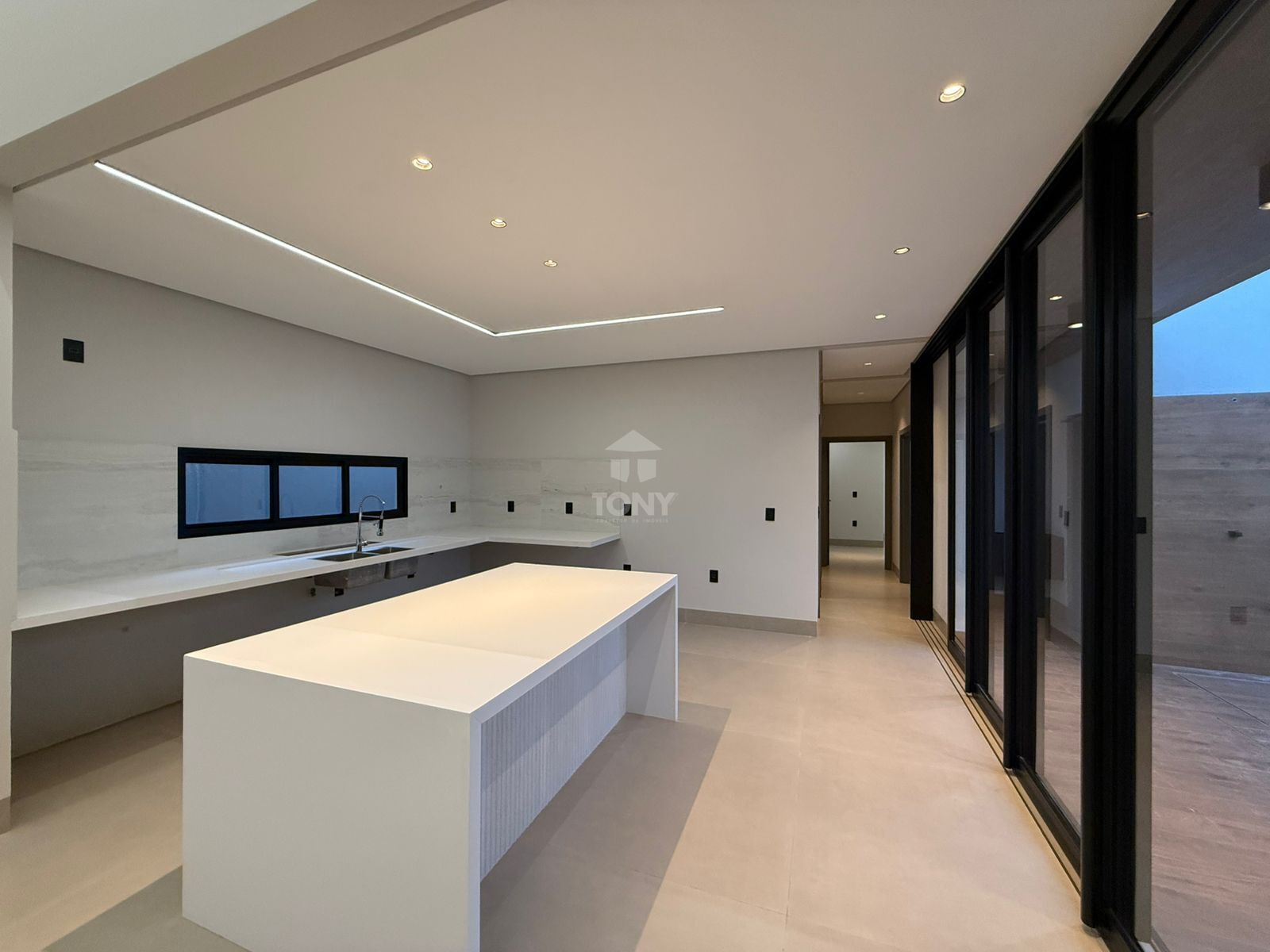 Casa à venda com 3 quartos, 3 suítes, 4 vagas e 207m² no Plano Diretor Sul, Palmas (TO) — foto 13 de 30