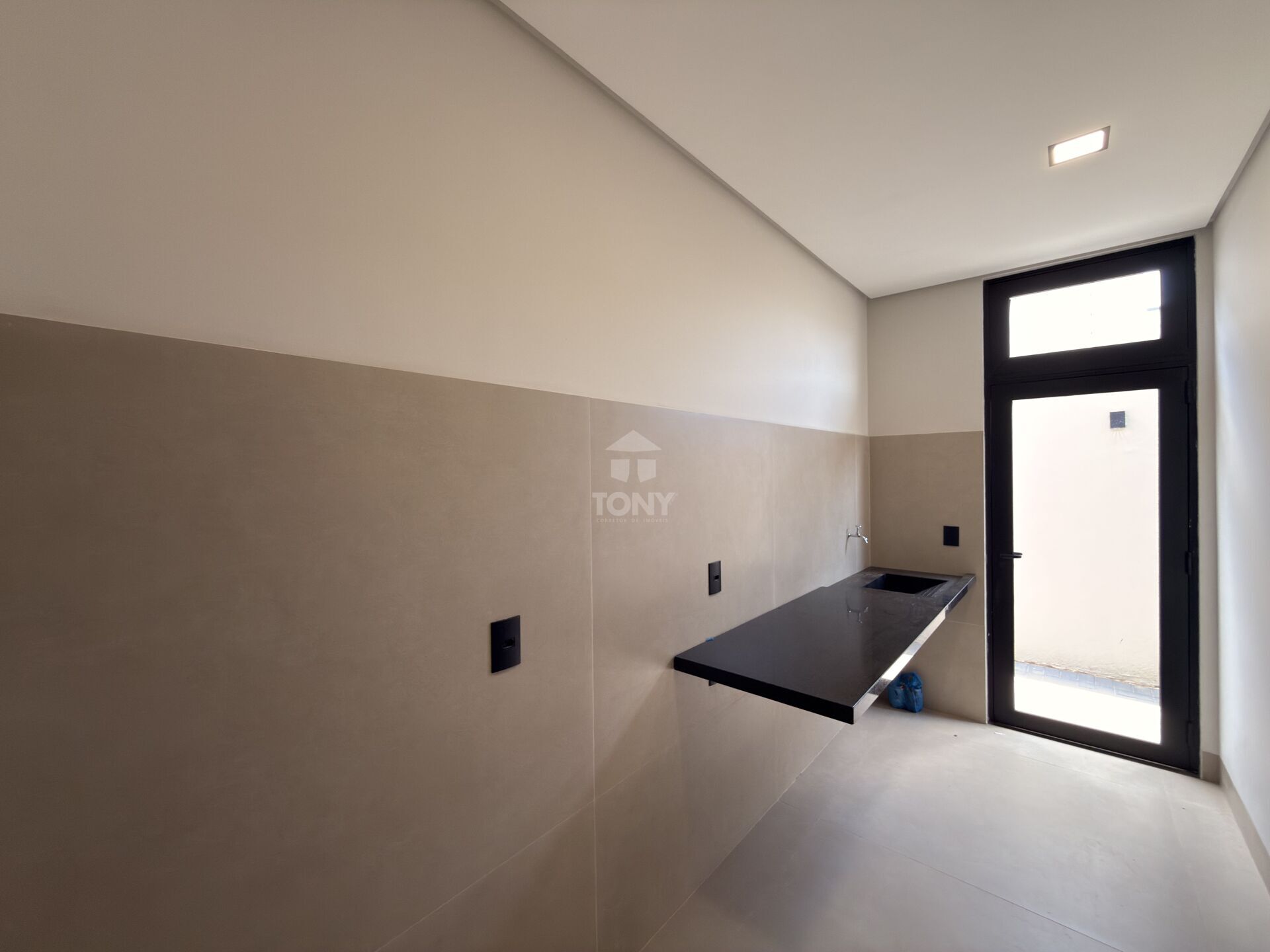 Casa à venda com 3 quartos, 3 suítes, 4 vagas e 207m² no Plano Diretor Sul, Palmas (TO) — foto 25 de 30