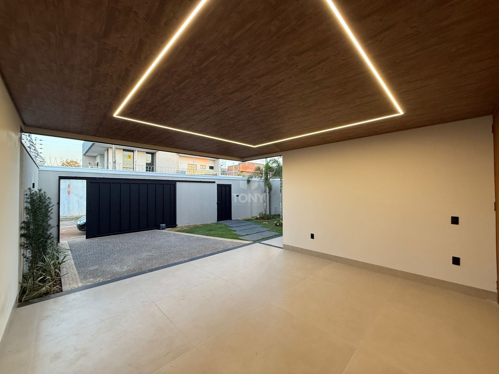 Casa à venda com 3 quartos, 3 suítes, 4 vagas e 207m² no Plano Diretor Sul, Palmas (TO) — foto 6 de 30