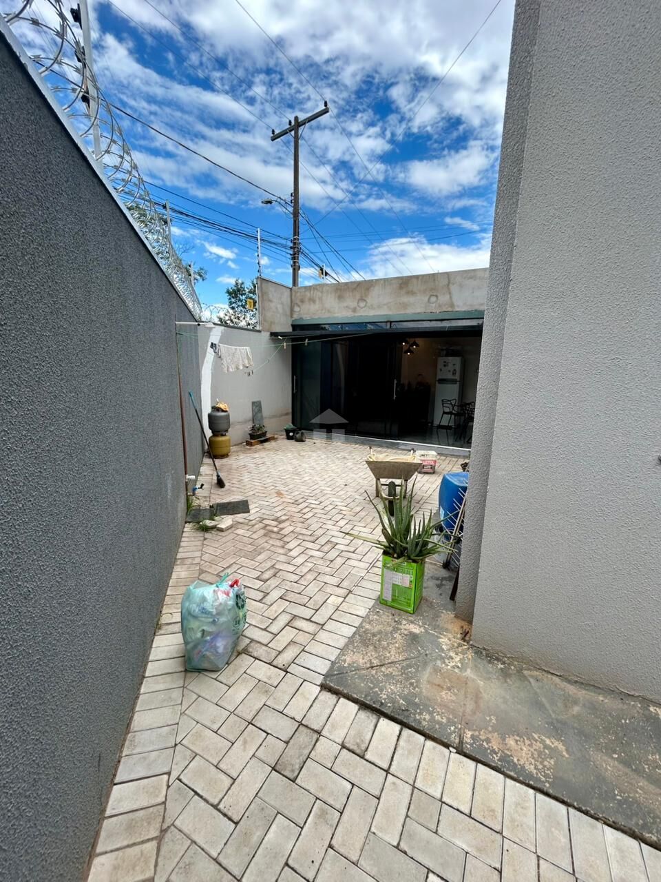 Casa à venda com 3 quartos, 1 suíte, 1 vaga e 120m² no Plano Diretor Sul, Palmas (TO) — foto 11 de 13