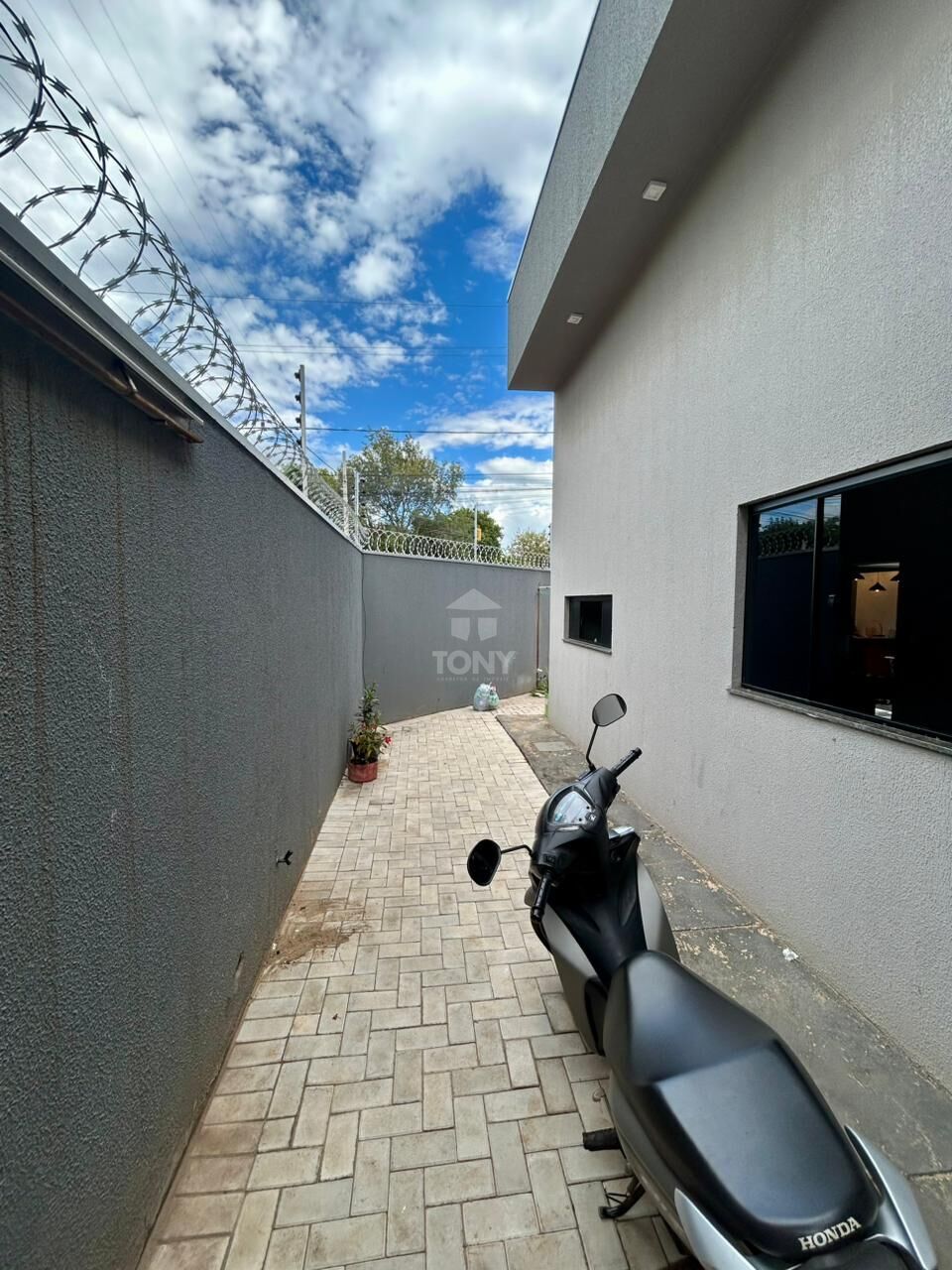 Casa à venda com 3 quartos, 1 suíte, 1 vaga e 120m² no Plano Diretor Sul, Palmas (TO) — foto 13 de 13