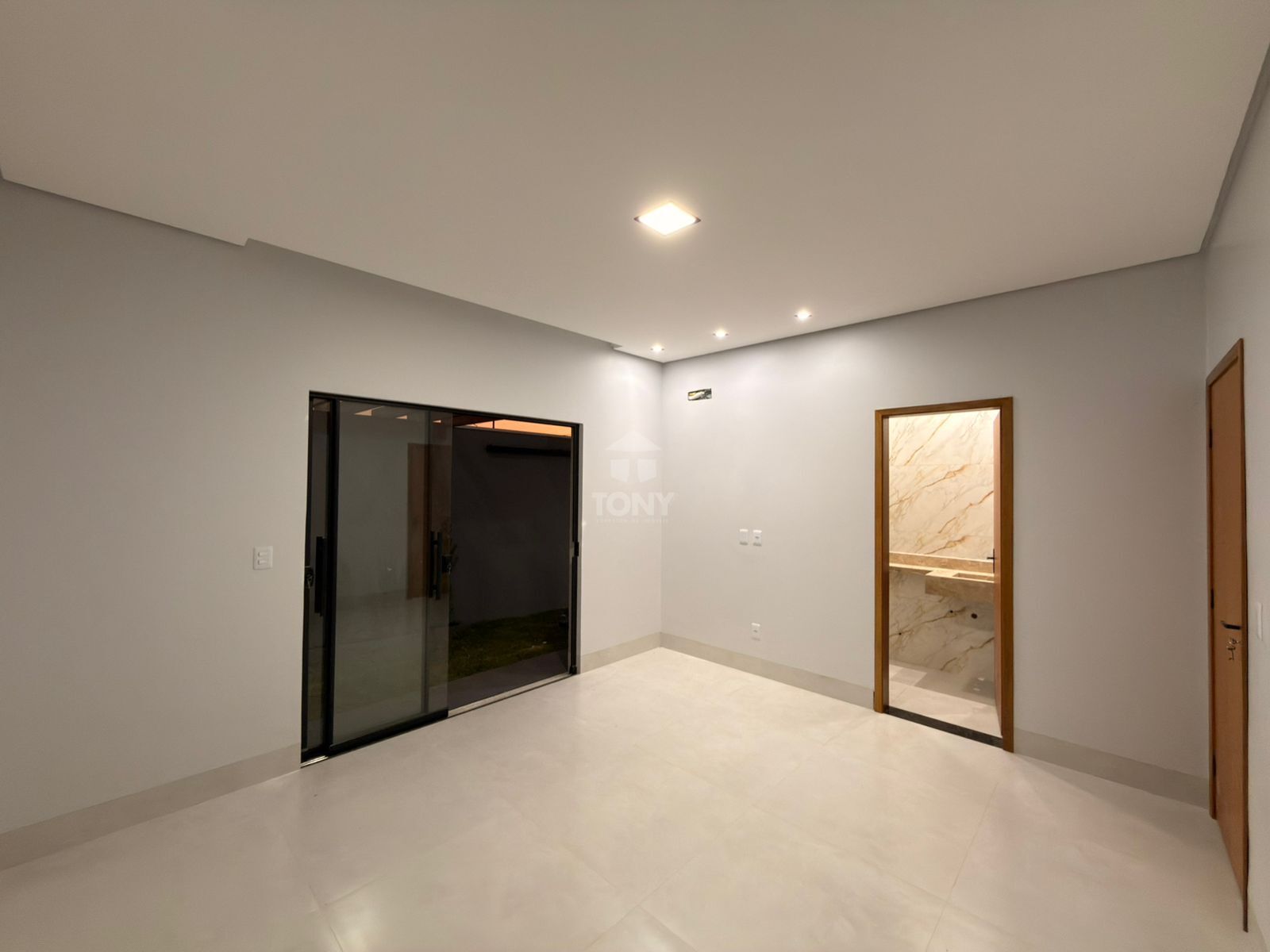 Casa à venda com 3 quartos, 2 suítes, 2 vagas e 127m² no Plano Diretor Sul, Palmas (TO) — foto 10 de 15