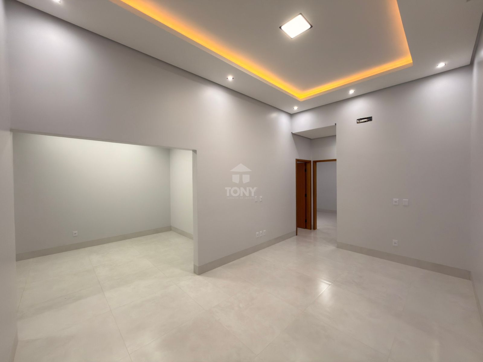 Casa à venda com 3 quartos, 2 suítes, 2 vagas e 127m² no Plano Diretor Sul, Palmas (TO) — foto 8 de 15