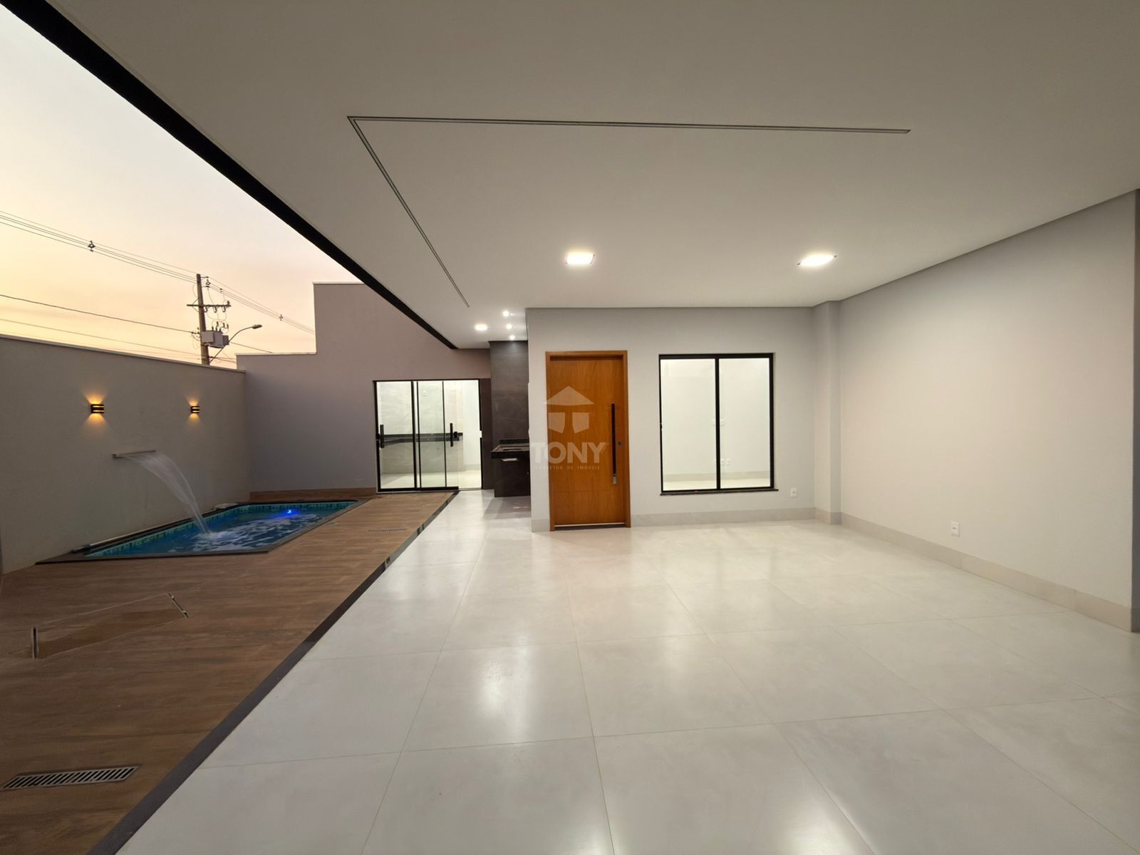 Casa à venda com 3 quartos, 2 suítes, 2 vagas e 127m² no Plano Diretor Sul, Palmas (TO) — foto 5 de 15