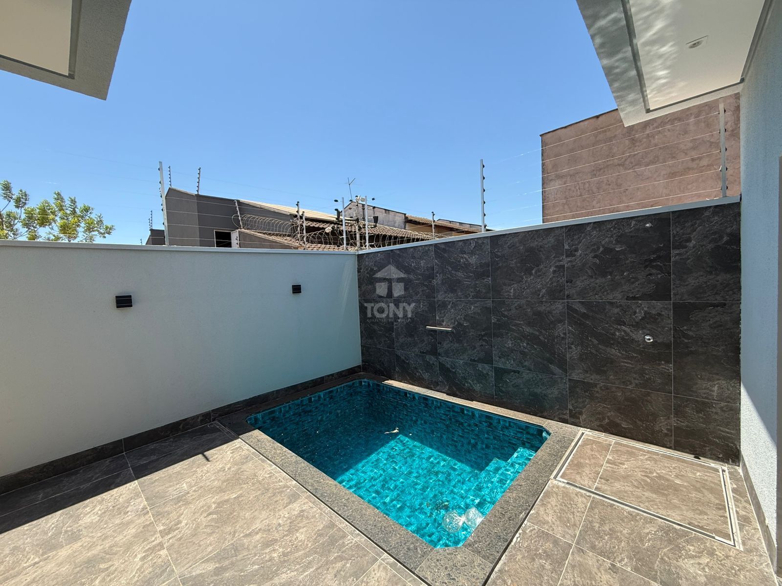 Casa à venda com 3 quartos, 3 suítes, 3 vagas e 123m² no Plano Diretor Norte, Palmas (TO) — foto 8 de 17
