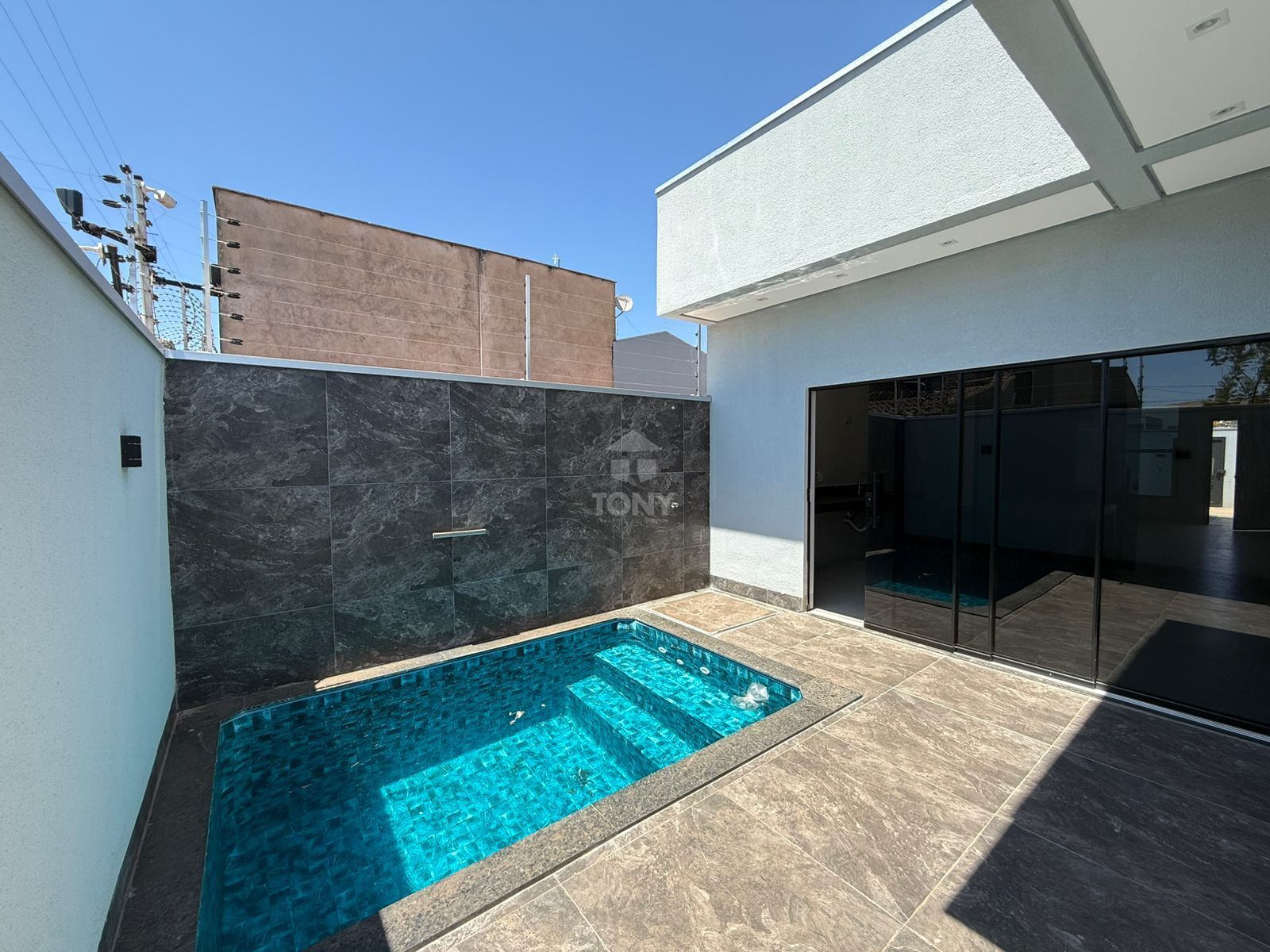 Casa à venda com 3 quartos, 3 suítes, 3 vagas e 123m² no Plano Diretor Norte, Palmas (TO) — foto 7 de 17