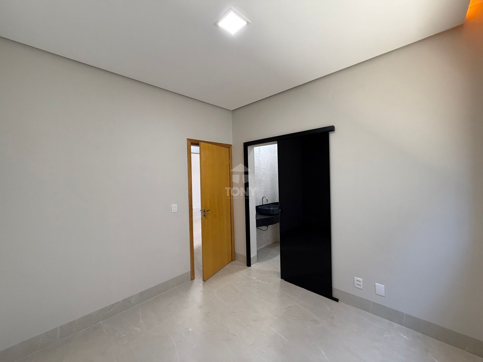Casa à venda com 3 quartos, 3 suítes, 3 vagas e 123m² no Plano Diretor Norte, Palmas (TO) — foto 10 de 17