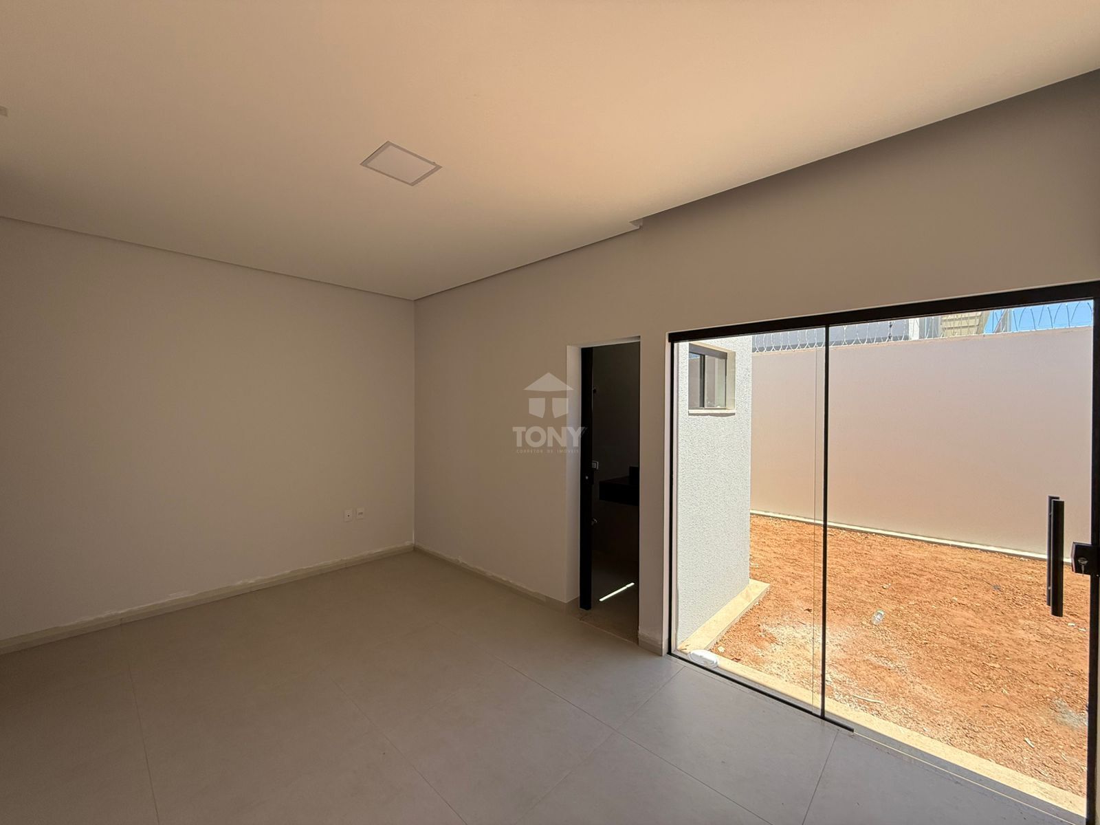 Casa à venda com 3 quartos, 1 suíte, 3 vagas e 112m² no Plano Diretor Sul, Palmas (TO) — foto 7 de 14