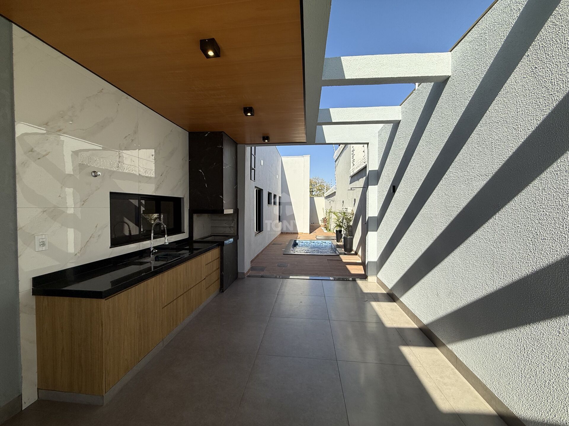 Casa à venda com 3 quartos, 3 suítes, 2 vagas e 126m² no Plano Diretor Sul, Palmas (TO) — foto 13 de 13