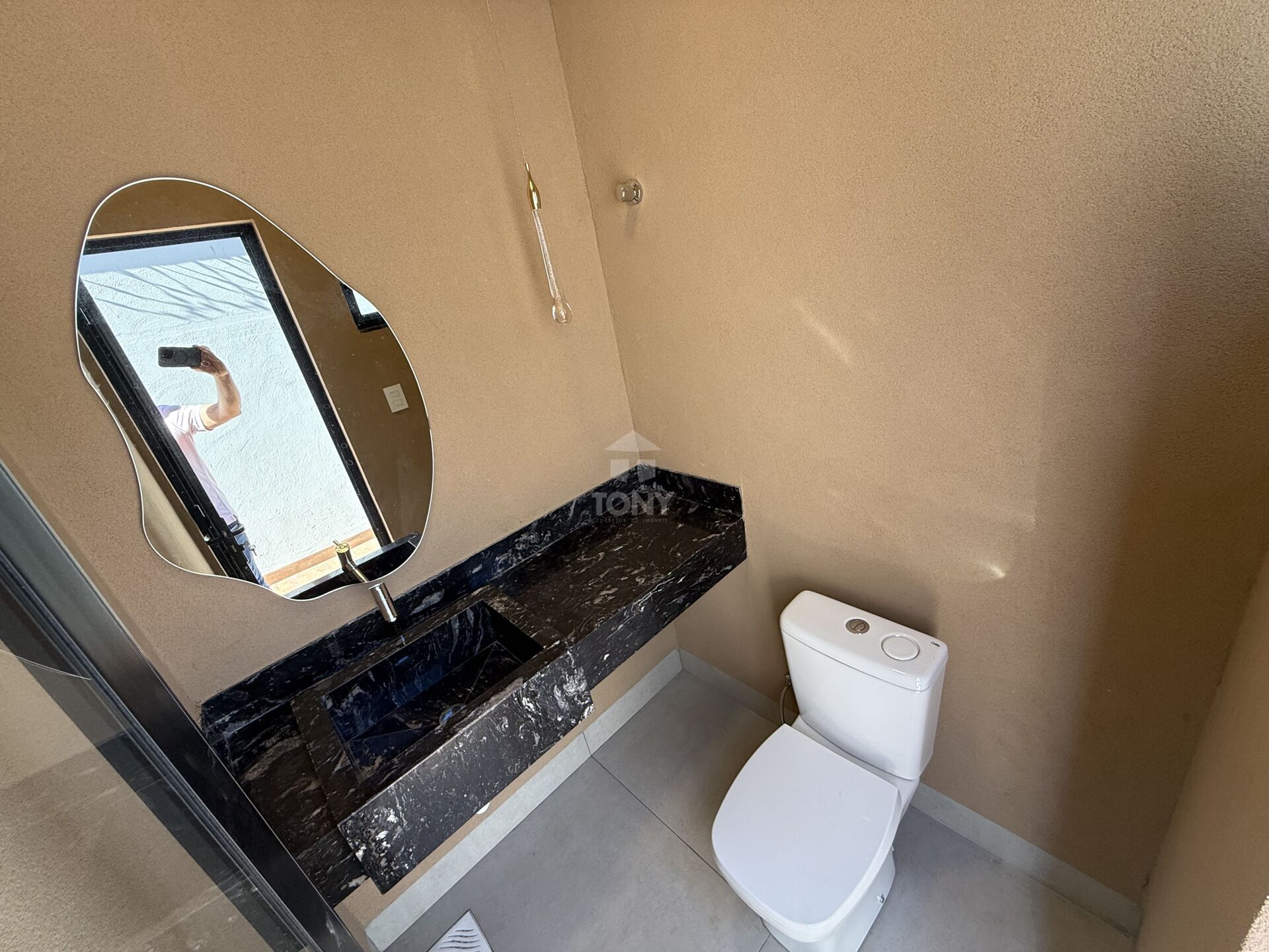 Casa à venda com 3 quartos, 3 suítes, 2 vagas e 126m² no Plano Diretor Sul, Palmas (TO) — foto 10 de 13