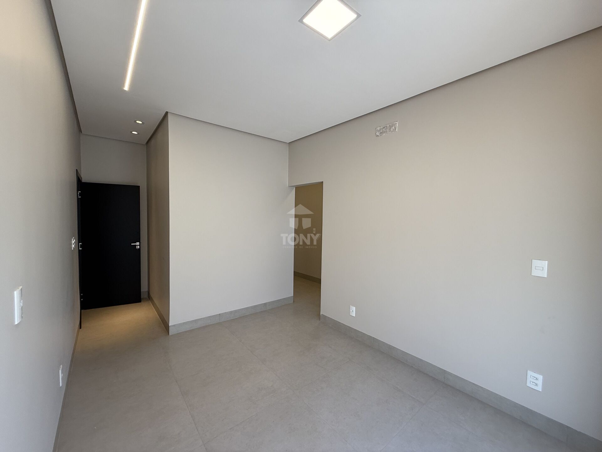 Casa à venda com 3 quartos, 3 suítes, 2 vagas e 126m² no Plano Diretor Sul, Palmas (TO) — foto 12 de 13