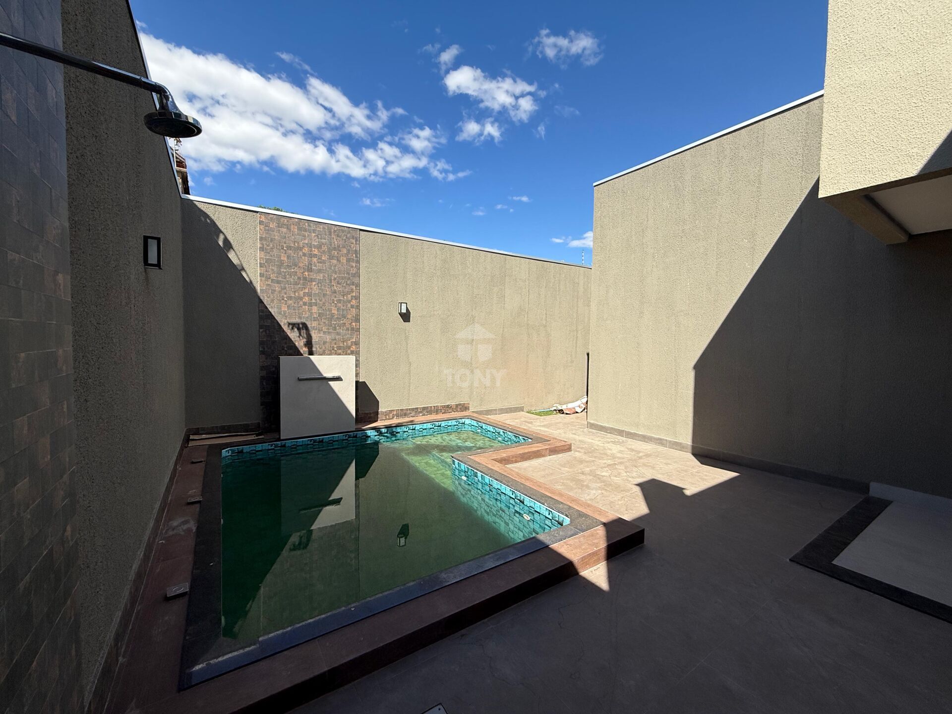 Casa à venda com 3 quartos, 3 suítes, 2 vagas e 185m² no Plano Diretor Sul, Palmas (TO) — foto 7 de 19