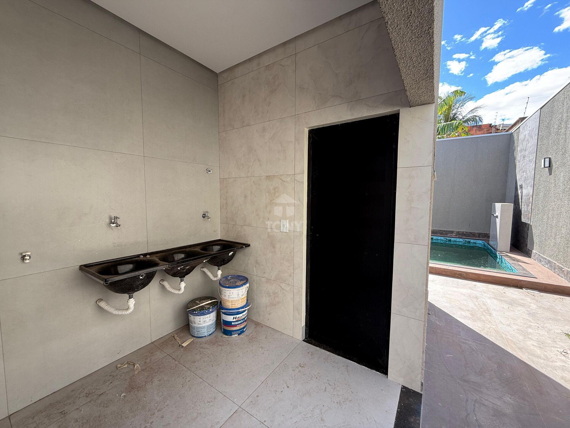 Casa à venda com 3 quartos, 3 suítes, 2 vagas e 185m² no Plano Diretor Sul, Palmas (TO) — foto 17 de 19