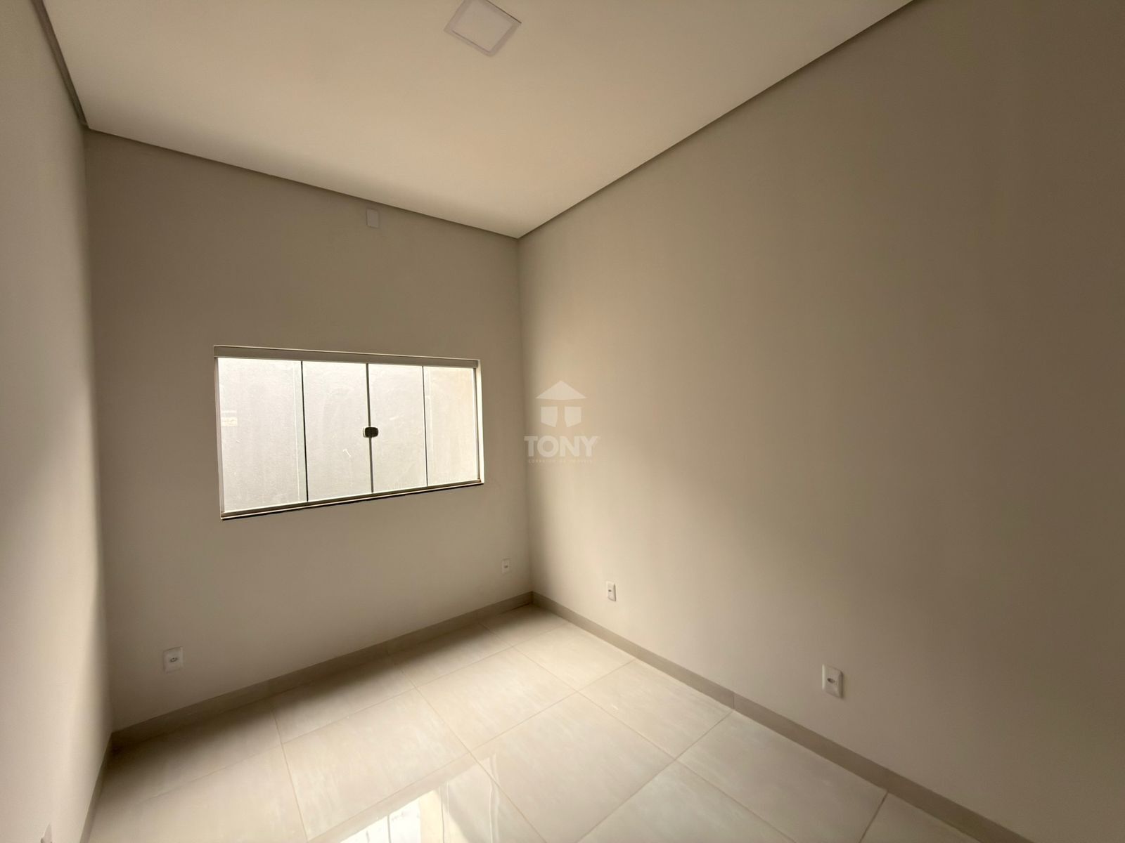 Casa à venda com 3 quartos, 1 suíte, 2 vagas e 88m² no Plano Diretor Sul, Palmas (TO) — foto 11 de 12