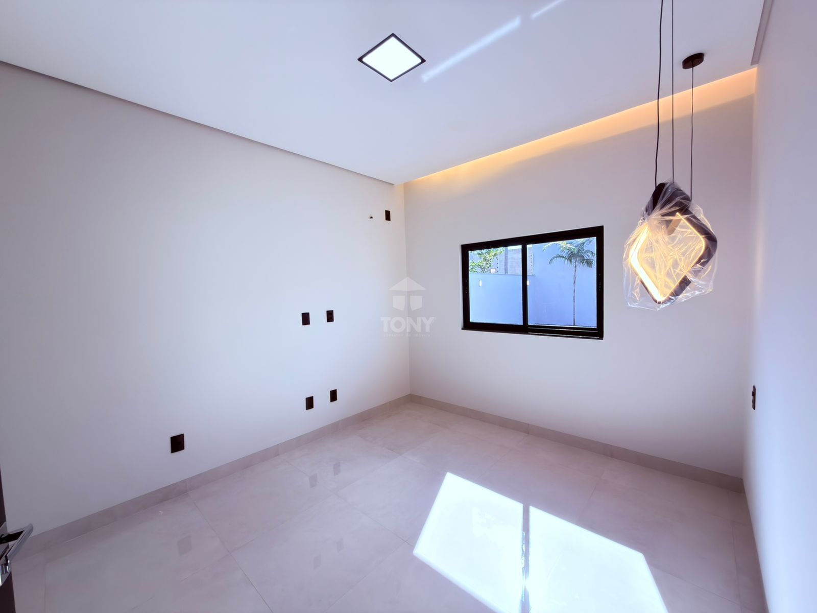 Casa à venda com 3 quartos, 1 suíte, 4 vagas e 130m² no Plano Diretor Sul, Palmas (TO) — foto 12 de 19
