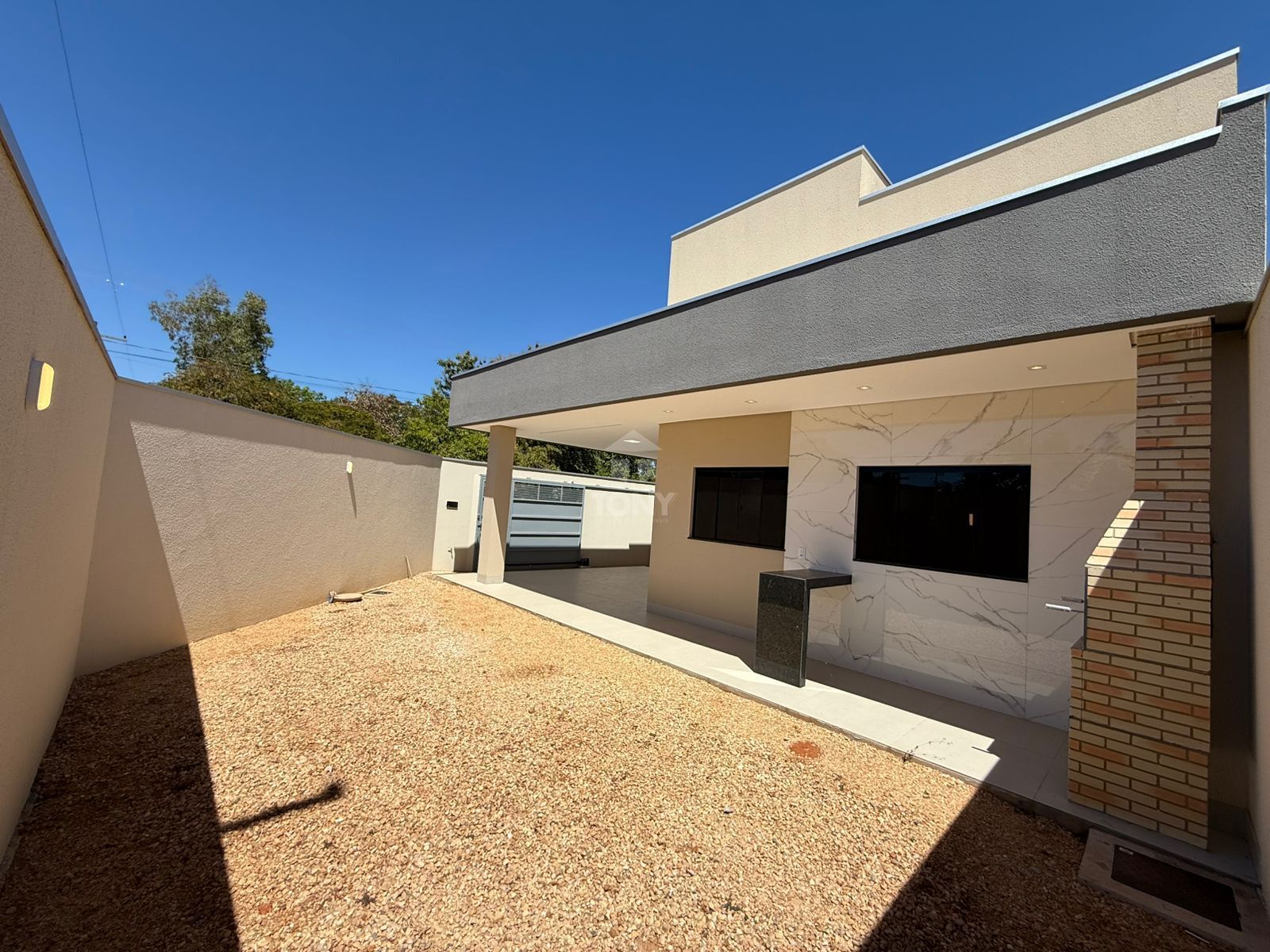 Casa à venda com 3 quartos, 1 suíte, 2 vagas e 96m² no Plano Diretor Sul, Palmas (TO) — foto 4 de 16