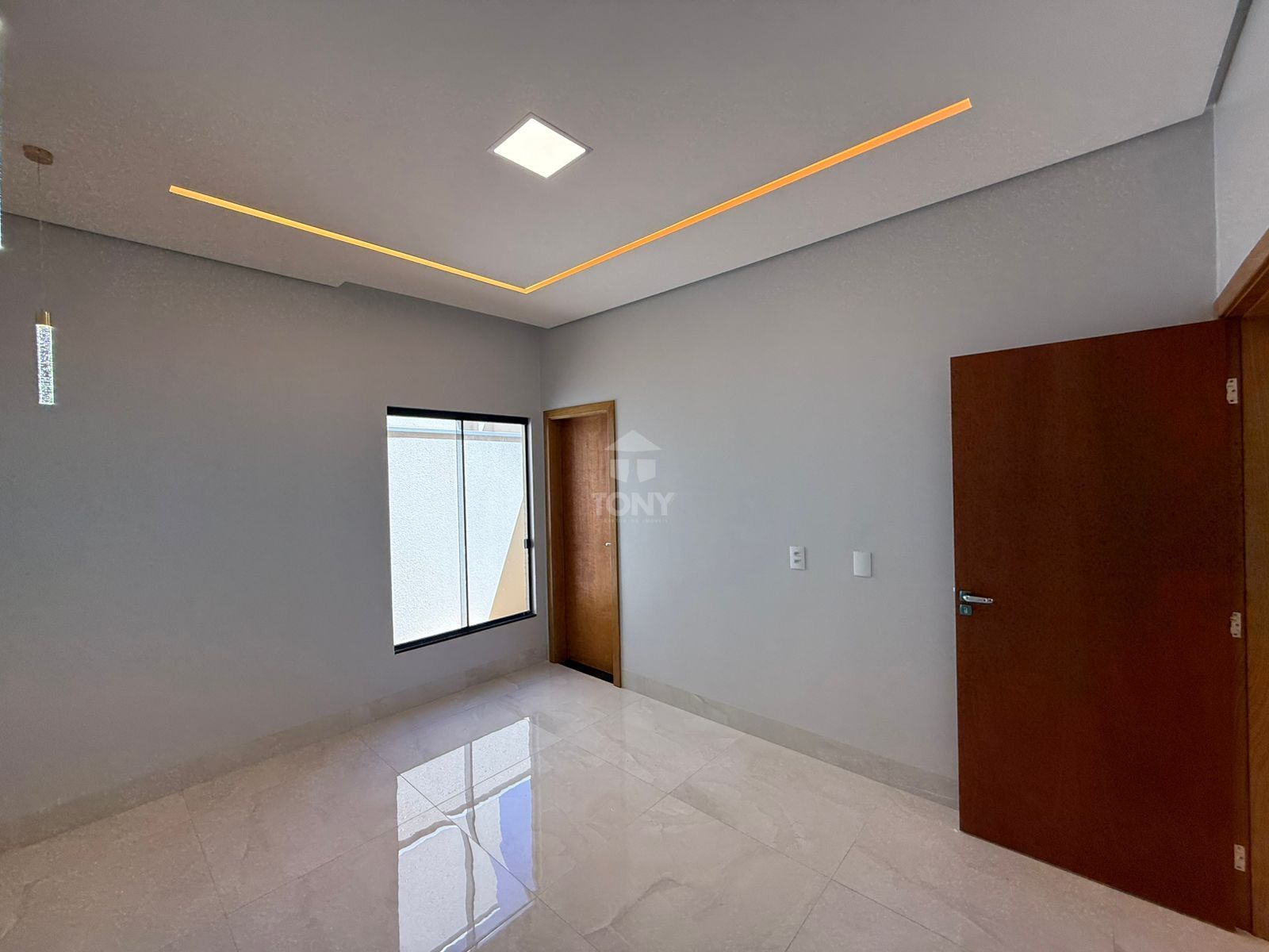 Casa à venda com 3 quartos, 1 suíte, 2 vagas e 96m² no Plano Diretor Sul, Palmas (TO) — foto 8 de 16