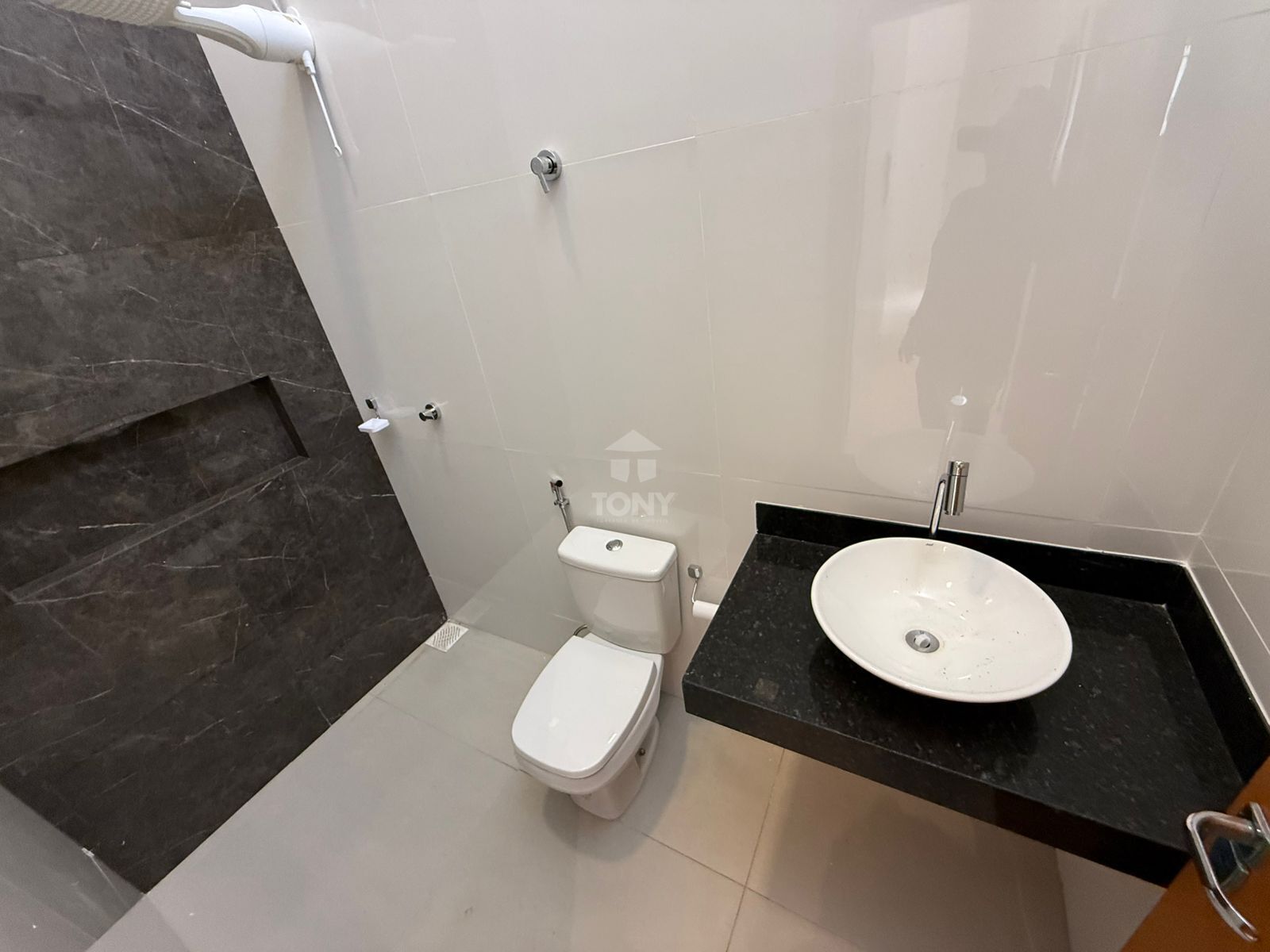 Casa à venda com 3 quartos, 1 suíte, 2 vagas e 96m² no Plano Diretor Sul, Palmas (TO) — foto 9 de 16