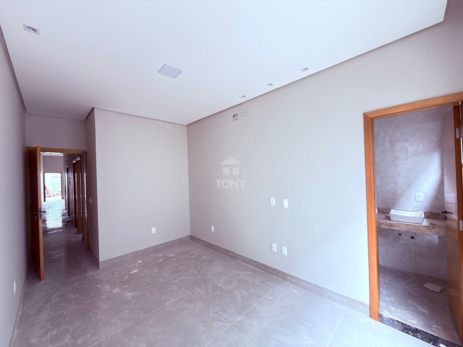 Casa à venda com 3 quartos, 1 suíte, 1 vaga e 105m² no Plano Diretor Sul, Palmas (TO) — foto 6 de 11