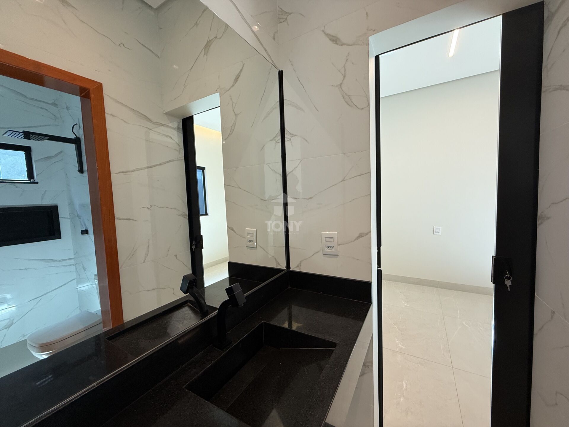 Casa à venda com 3 quartos, 2 suítes, 2 vagas e 120m² no Plano Diretor Sul, Palmas (TO) — foto 8 de 17