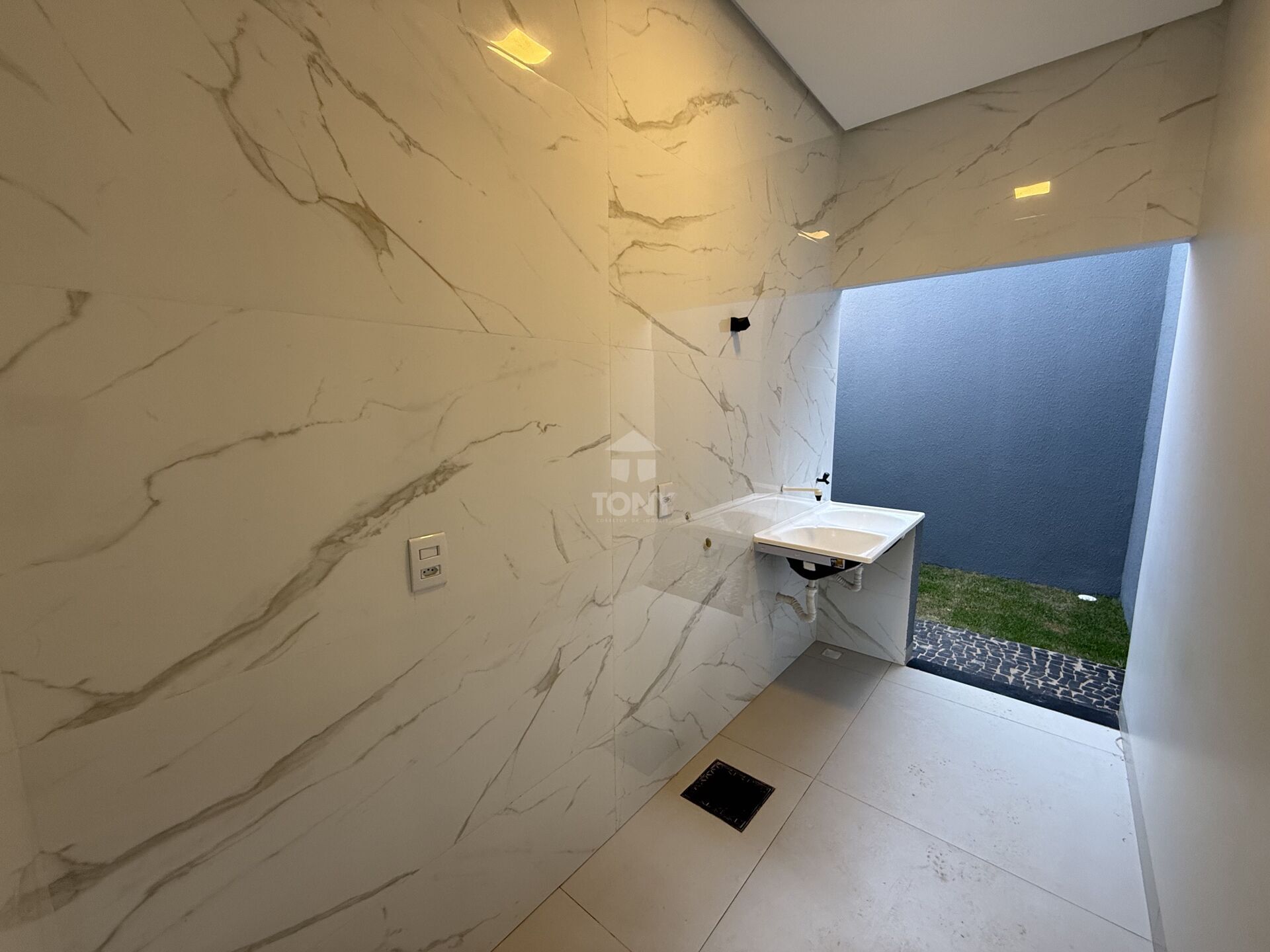 Casa à venda com 3 quartos, 2 suítes, 2 vagas e 120m² no Plano Diretor Sul, Palmas (TO) — foto 17 de 17