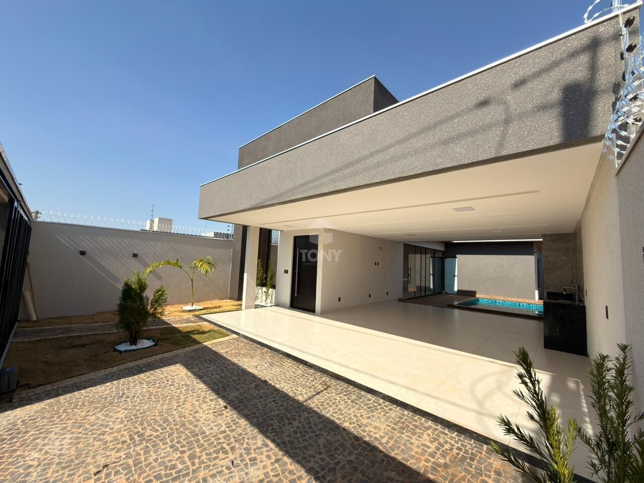 Casa à venda com 4 quartos, 3 suítes, 4 vagas e 203m² no Plano Diretor Sul, Palmas (TO) — foto 4 de 20