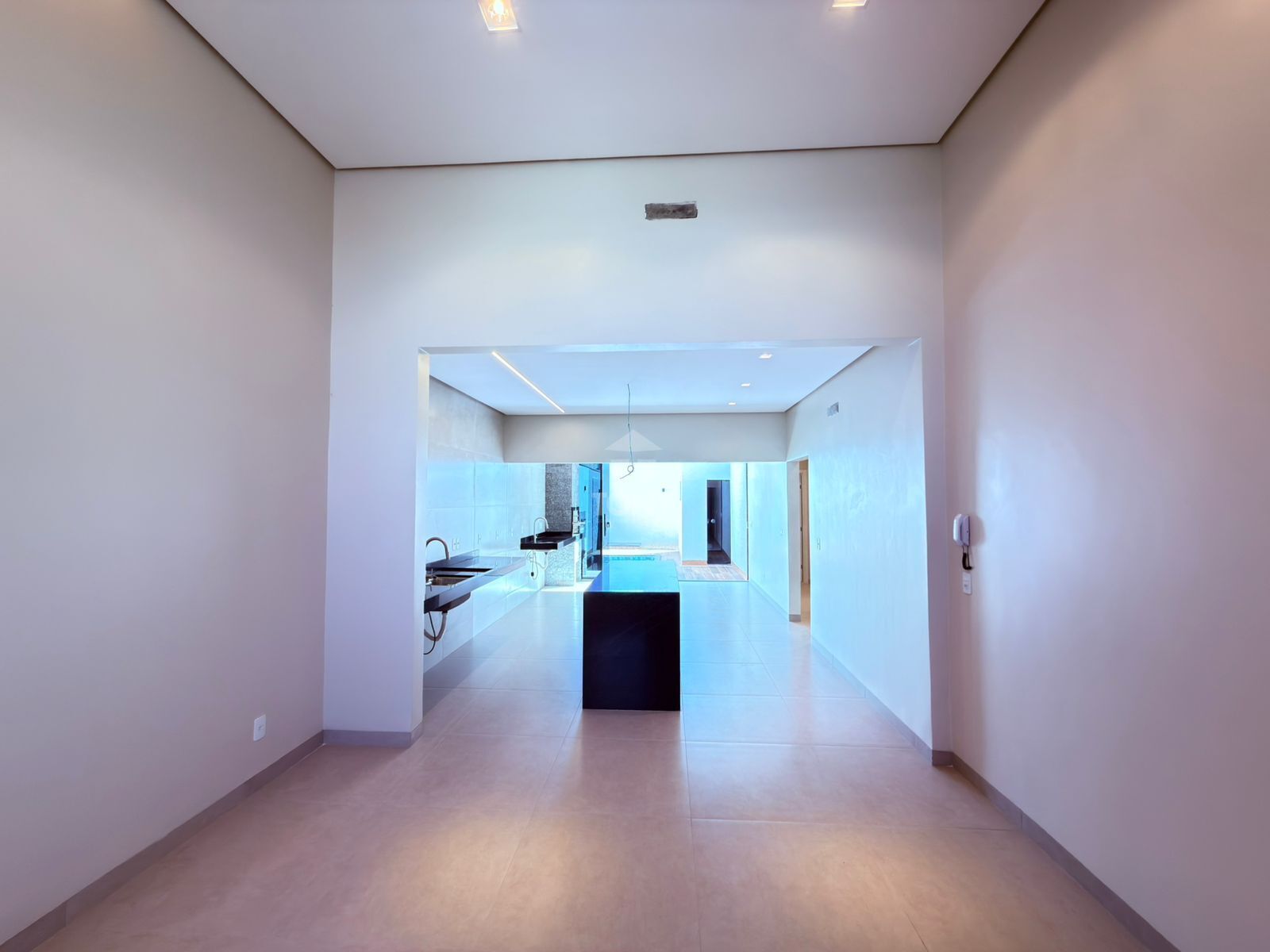 Casa à venda com 3 quartos, 1 suíte, 2 vagas e 143m² no Plano Diretor Sul, Palmas (TO) — foto 10 de 18