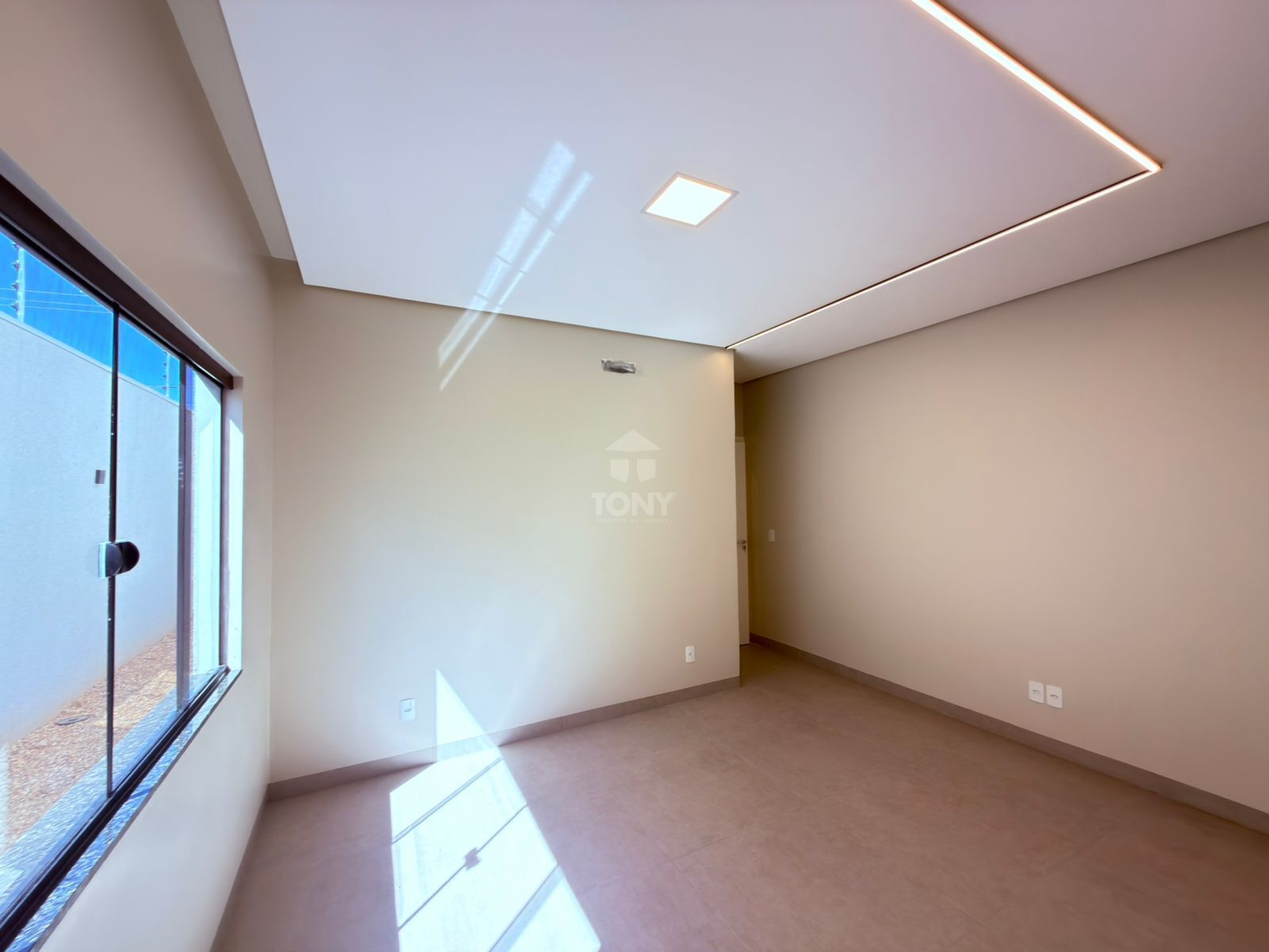 Casa à venda com 3 quartos, 1 suíte, 2 vagas e 143m² no Plano Diretor Sul, Palmas (TO) — foto 16 de 18