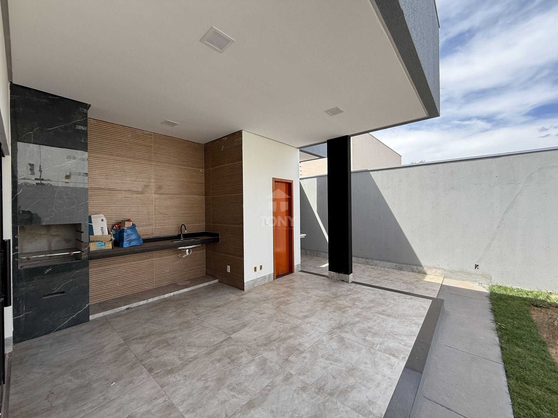 Casa à venda com 3 quartos, 1 suíte, 2 vagas e 152m² no Plano Diretor Sul, Palmas (TO) — foto 16 de 16