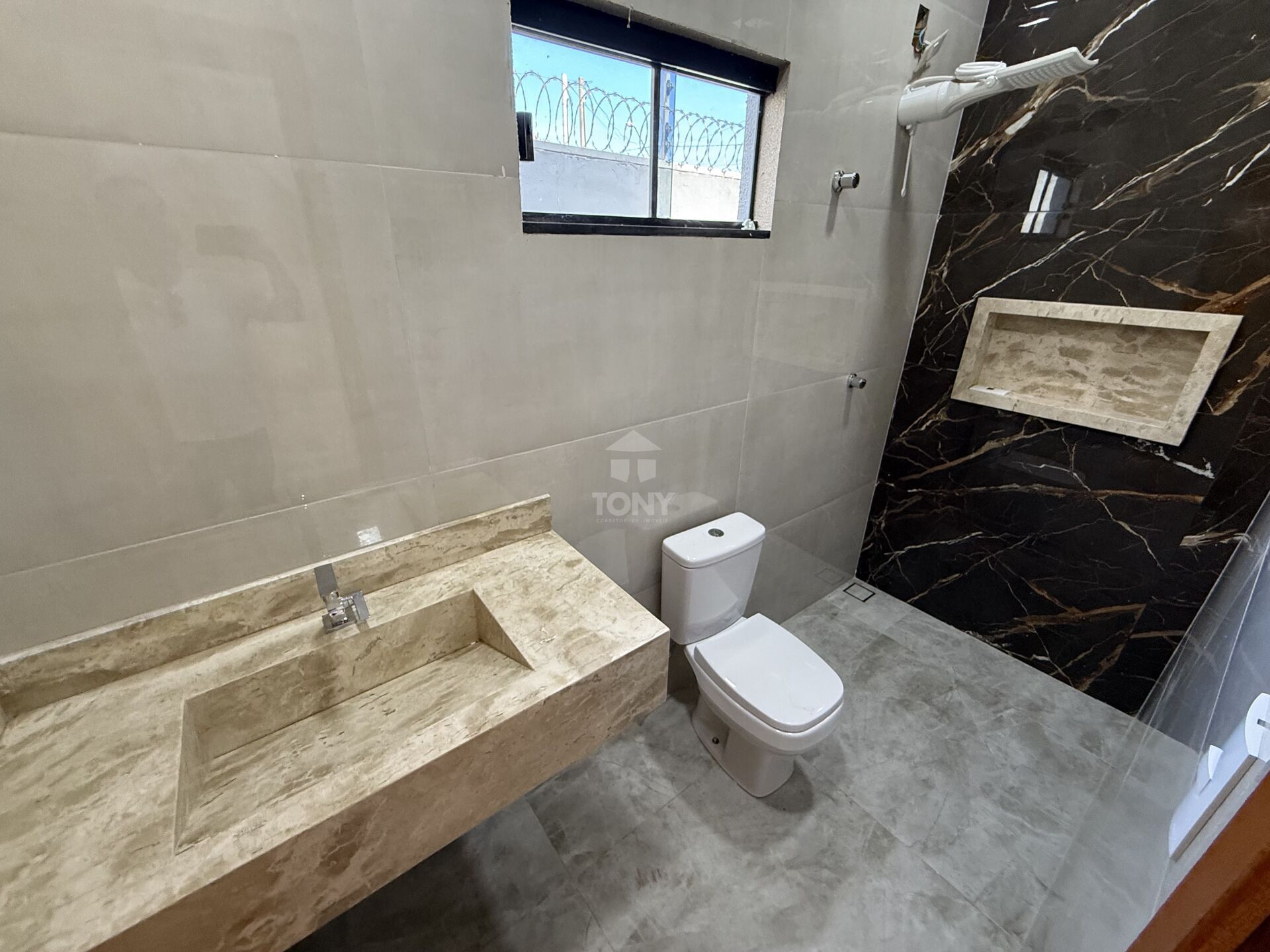 Casa à venda com 3 quartos, 1 suíte, 2 vagas e 152m² no Plano Diretor Sul, Palmas (TO) — foto 10 de 16